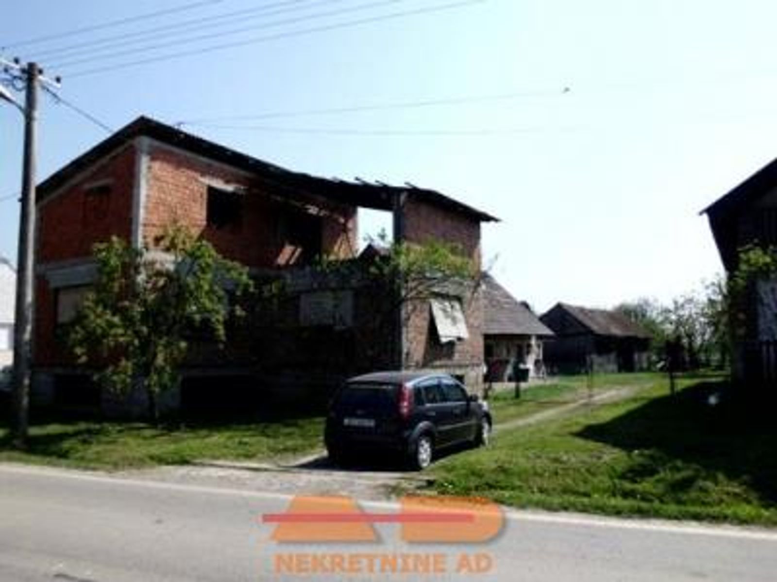 Kuća roh-bau + hala, Veliki Zdenci — fotografija 4