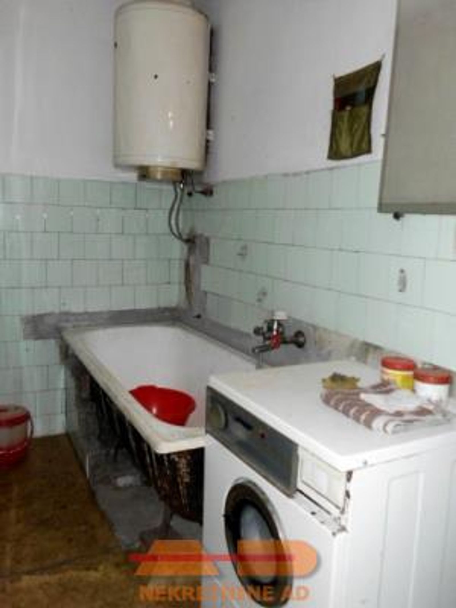 Stara kuća + pom. zgrade, Maslenjača — fotografija 3
