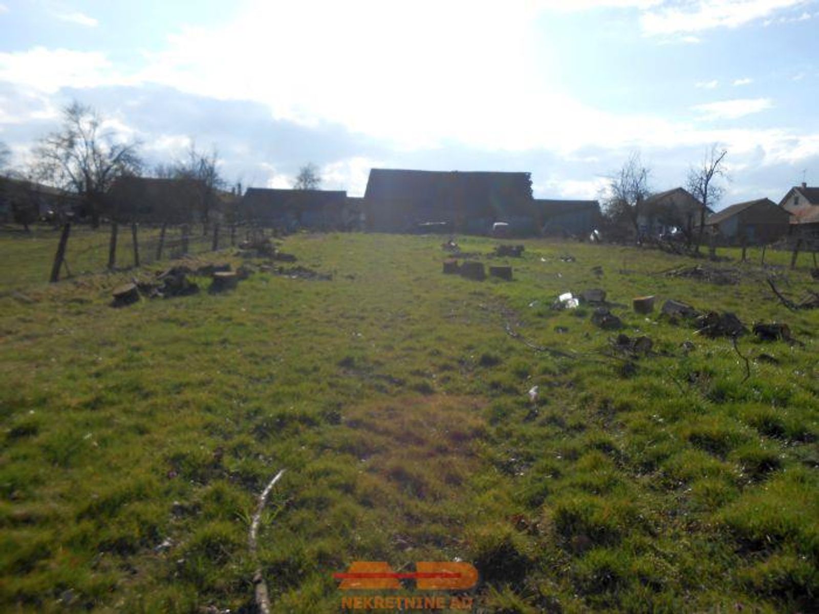 Gradilište, parcela 15995 m2, centar Končanice! — fotografija 9