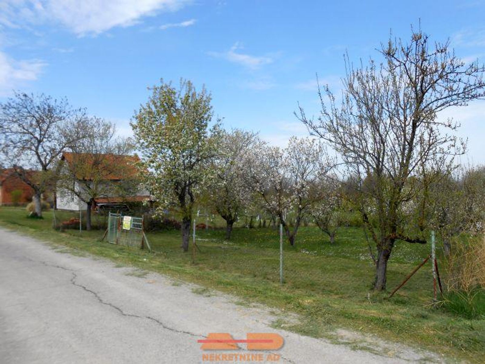 Građevinsko zemljište sa okućnicom, Vukovije! — fotografija 4