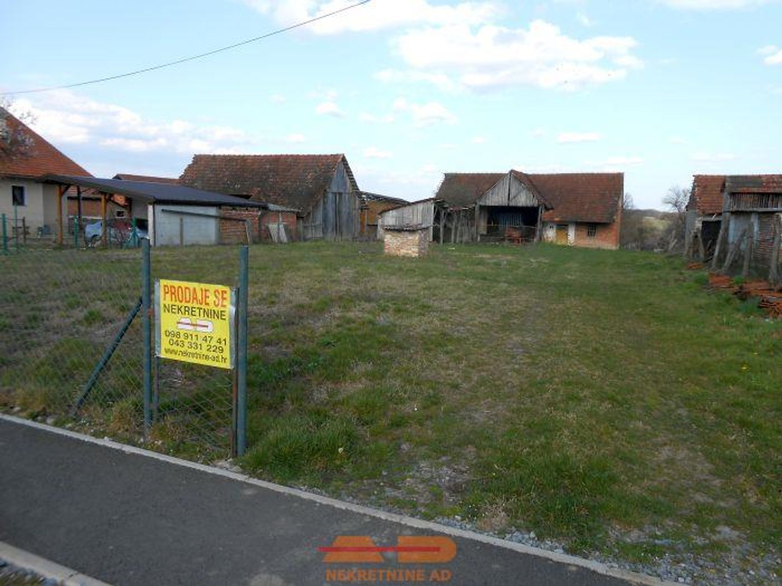 Gradilište, parcela 15995 m2, centar Končanice! — fotografija 2