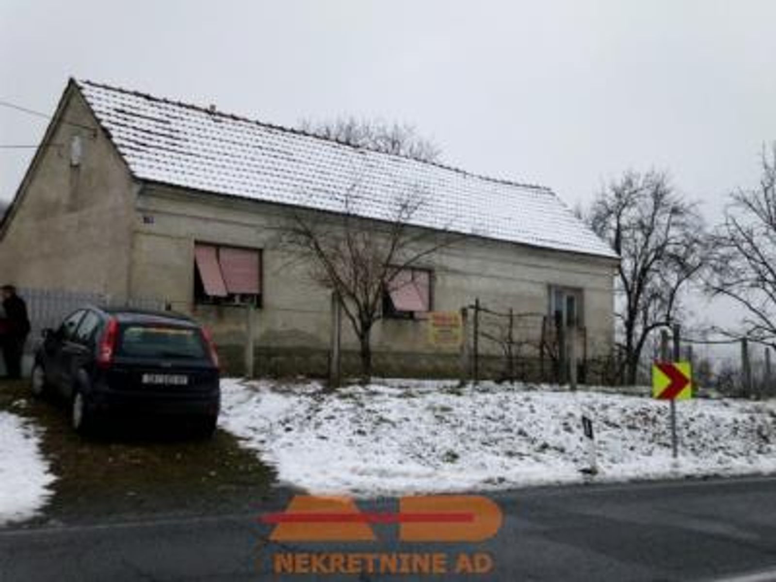 Stara kuća + pom. zgrade, Maslenjača
