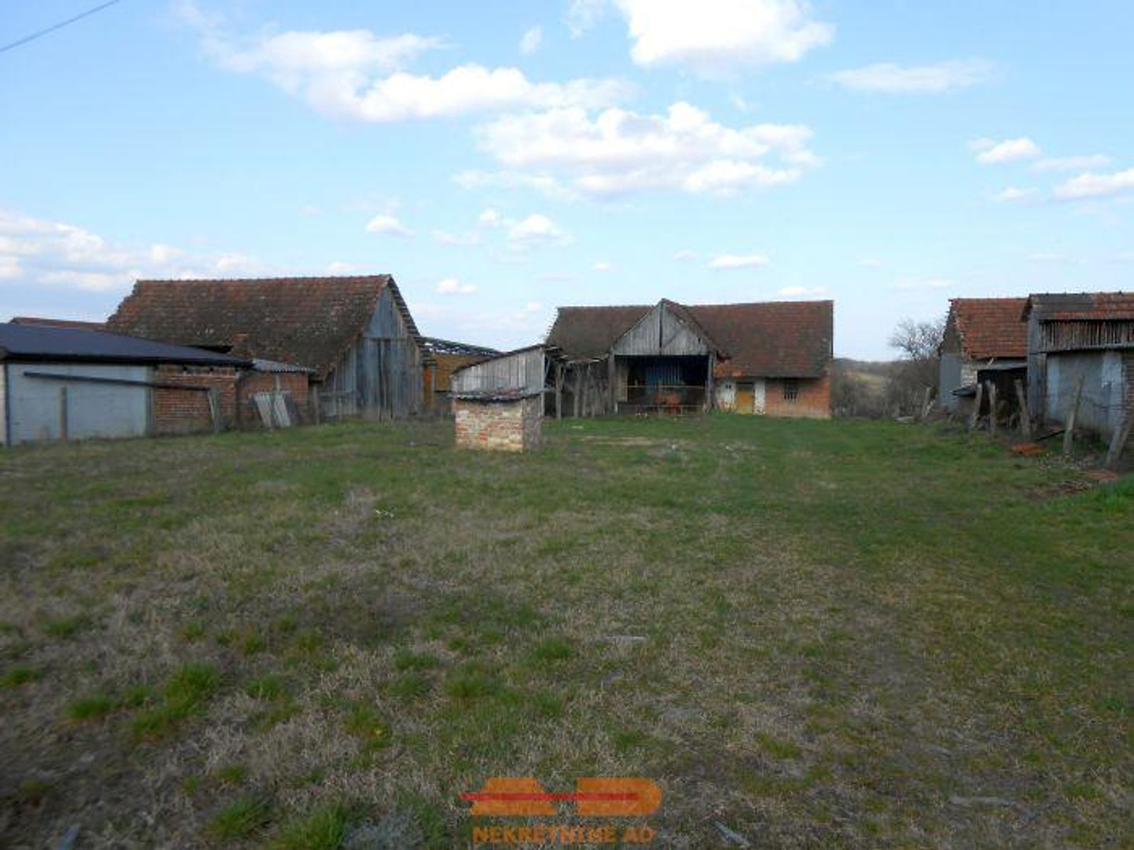 Gradilište, parcela 15995 m2, centar Končanice! — fotografija 3