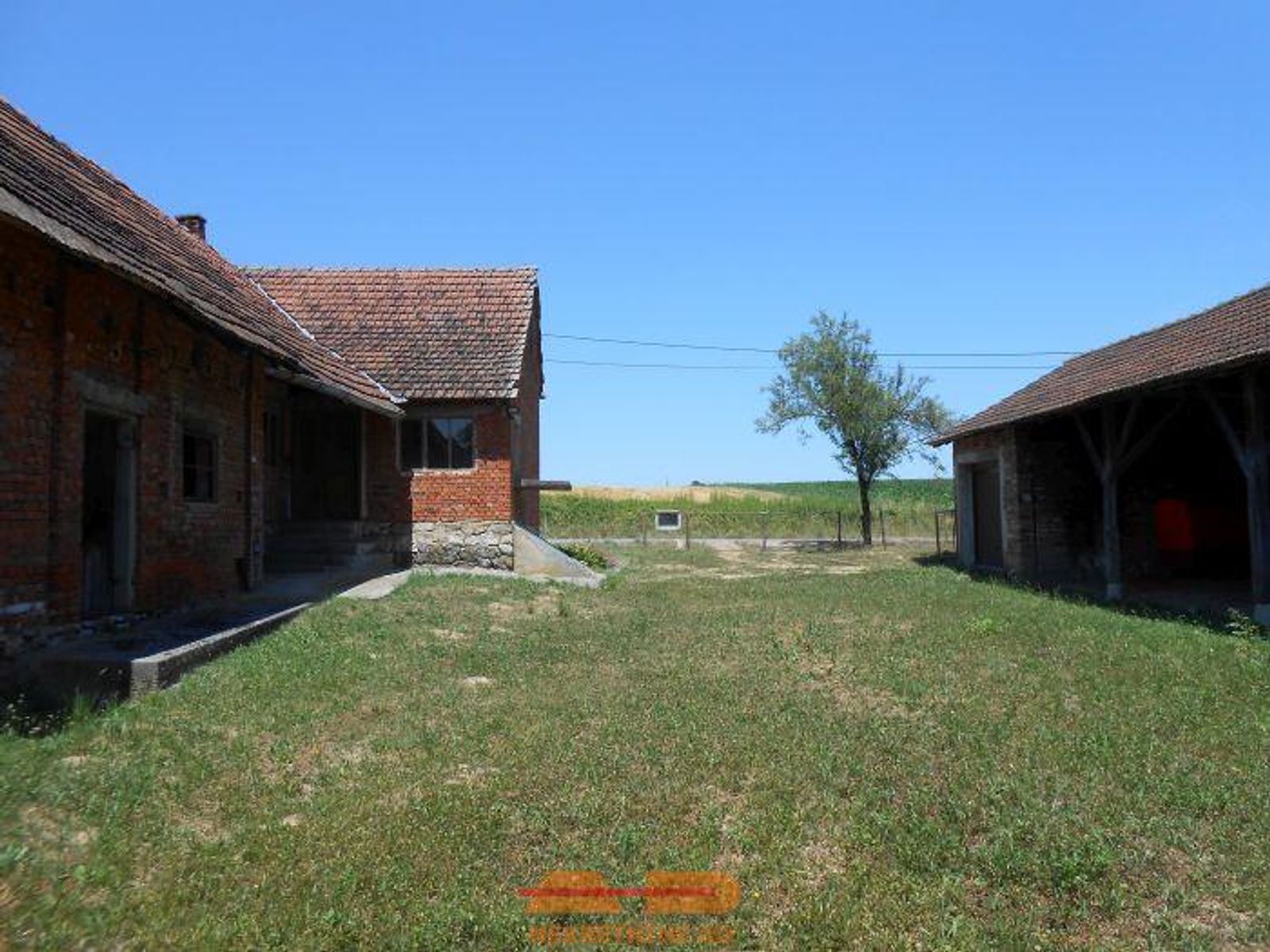 Kuća, pomoćni objektim, zemljište, Ljudevit Selo! — fotografija 14