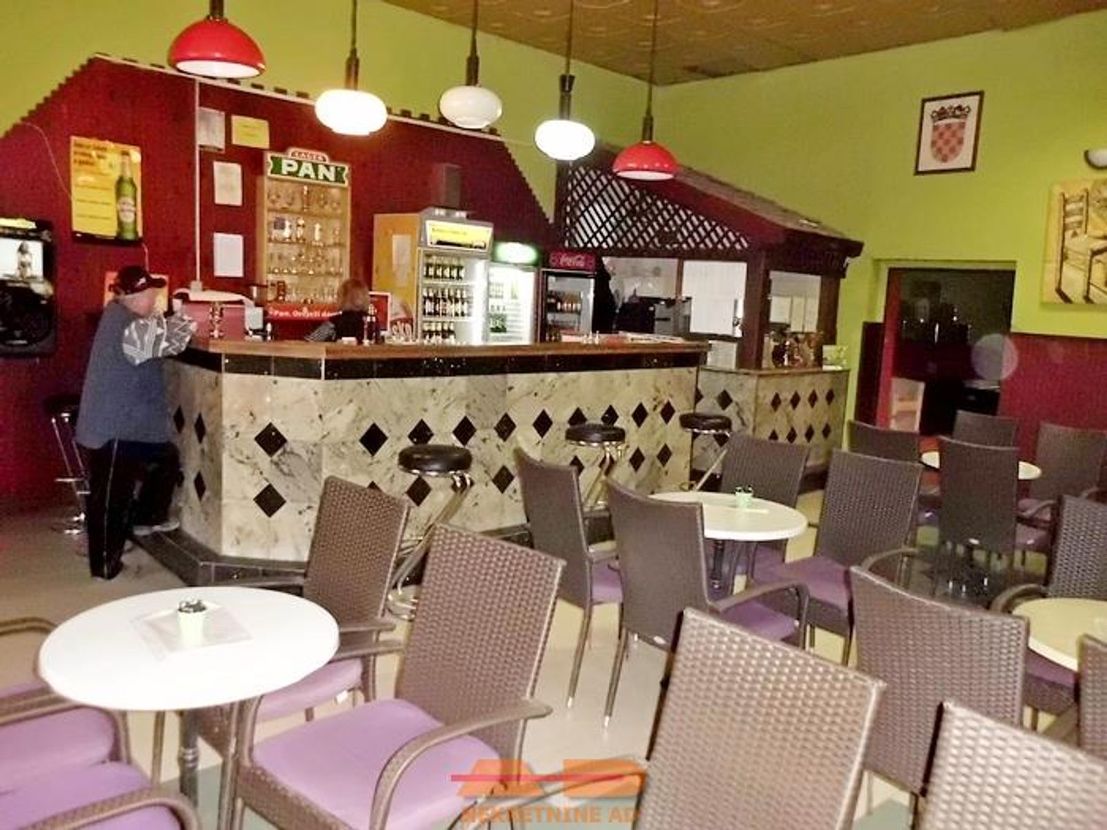 Caffe bar, pekara, stan, strogi centar! — fotografija 3