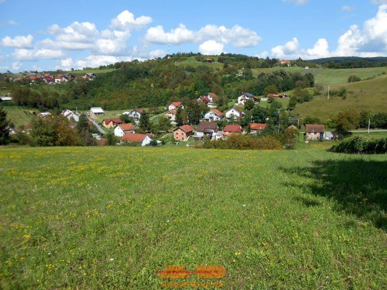 Zemljište u prirodi, prelijep pogled, Daruvar! — fotografija 1