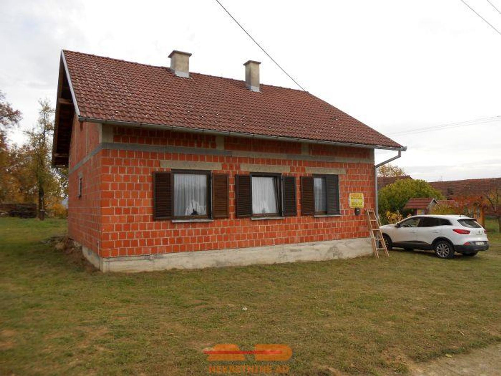 Novija kuća, garaža, parcela 13286 m2! — fotografija 4