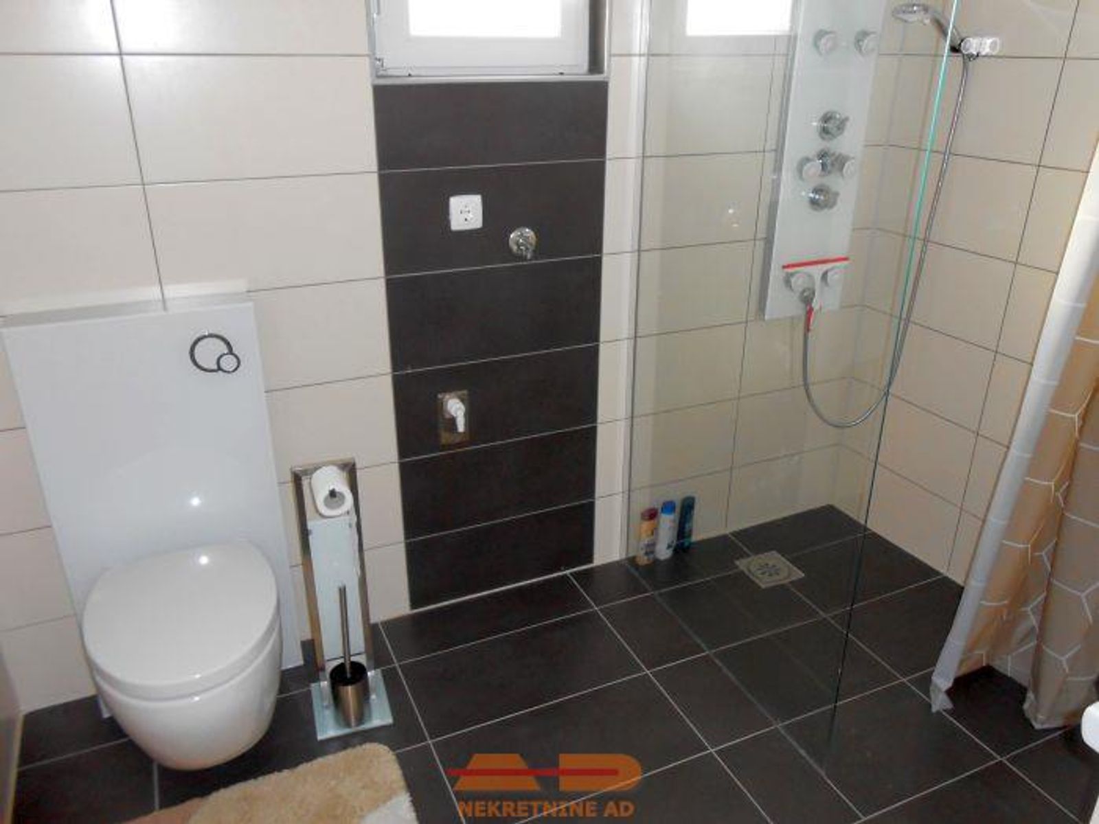Renovirana, objekti, u prirodi, parcela 8.341 m2! — fotografija 15