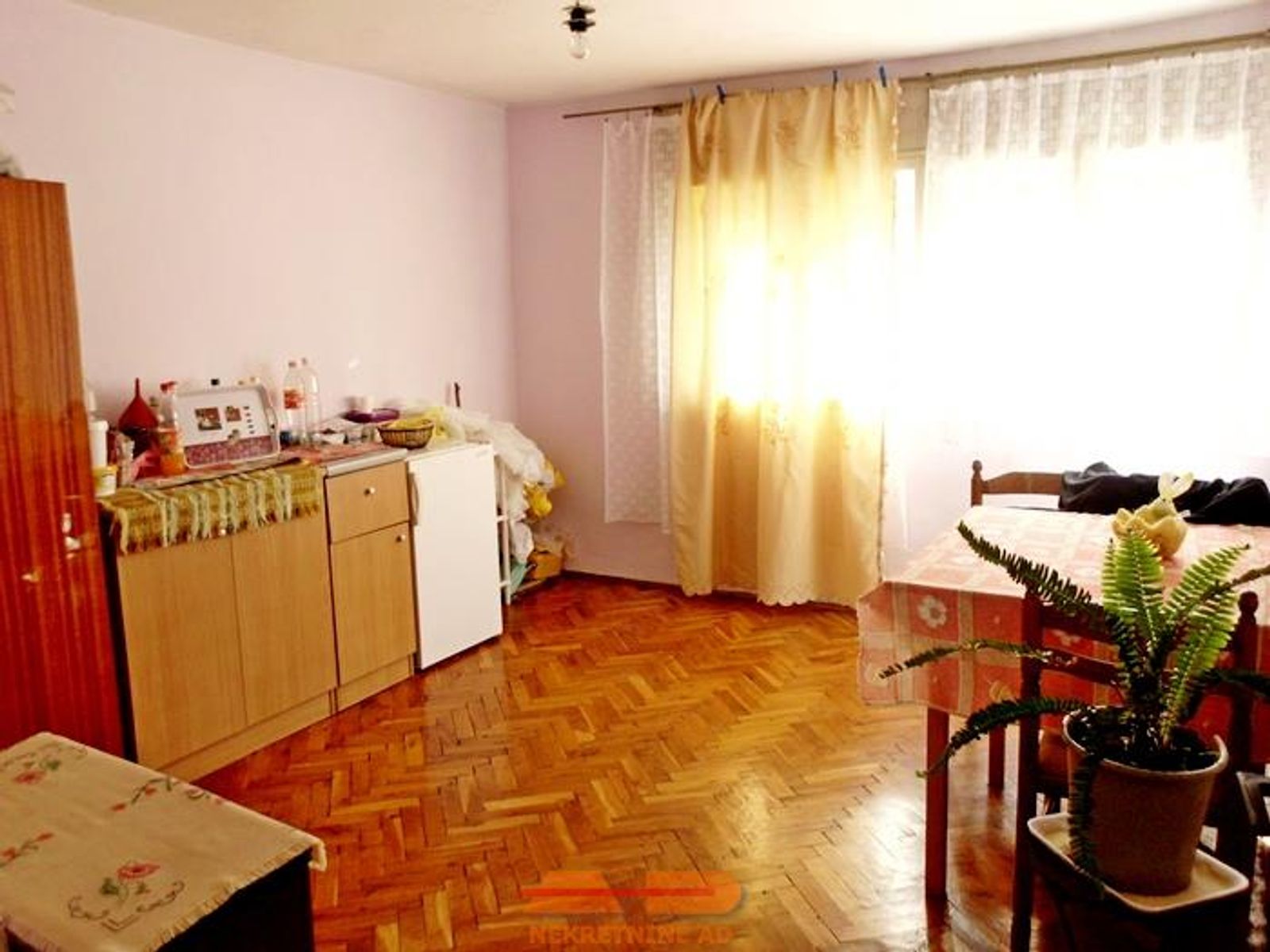 Useljiva kuća, dvor, garaža, Pakrac — fotografija 12