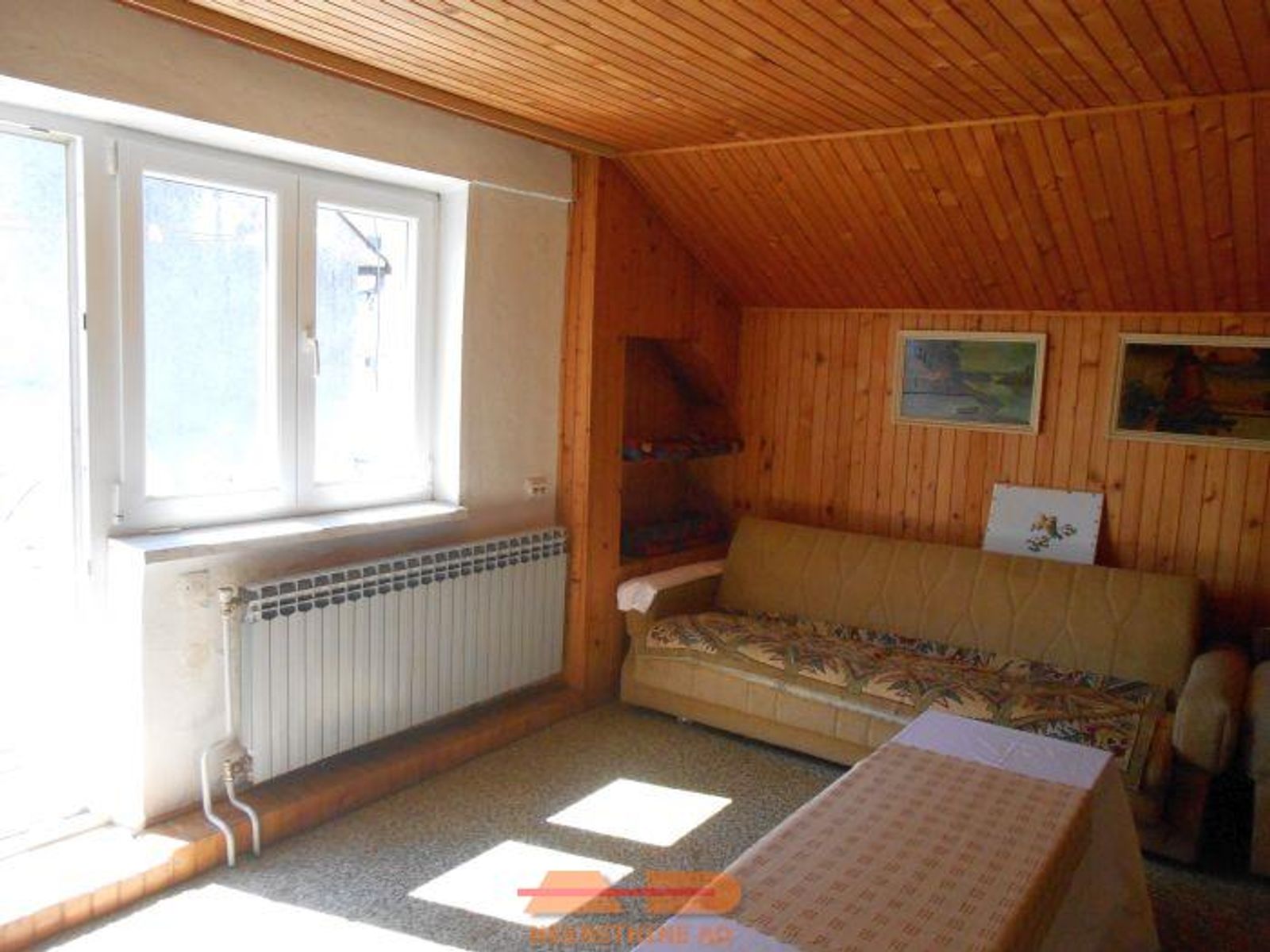 Useljiva i namještena kuća na odličnoj lokaciji! — fotografija 22