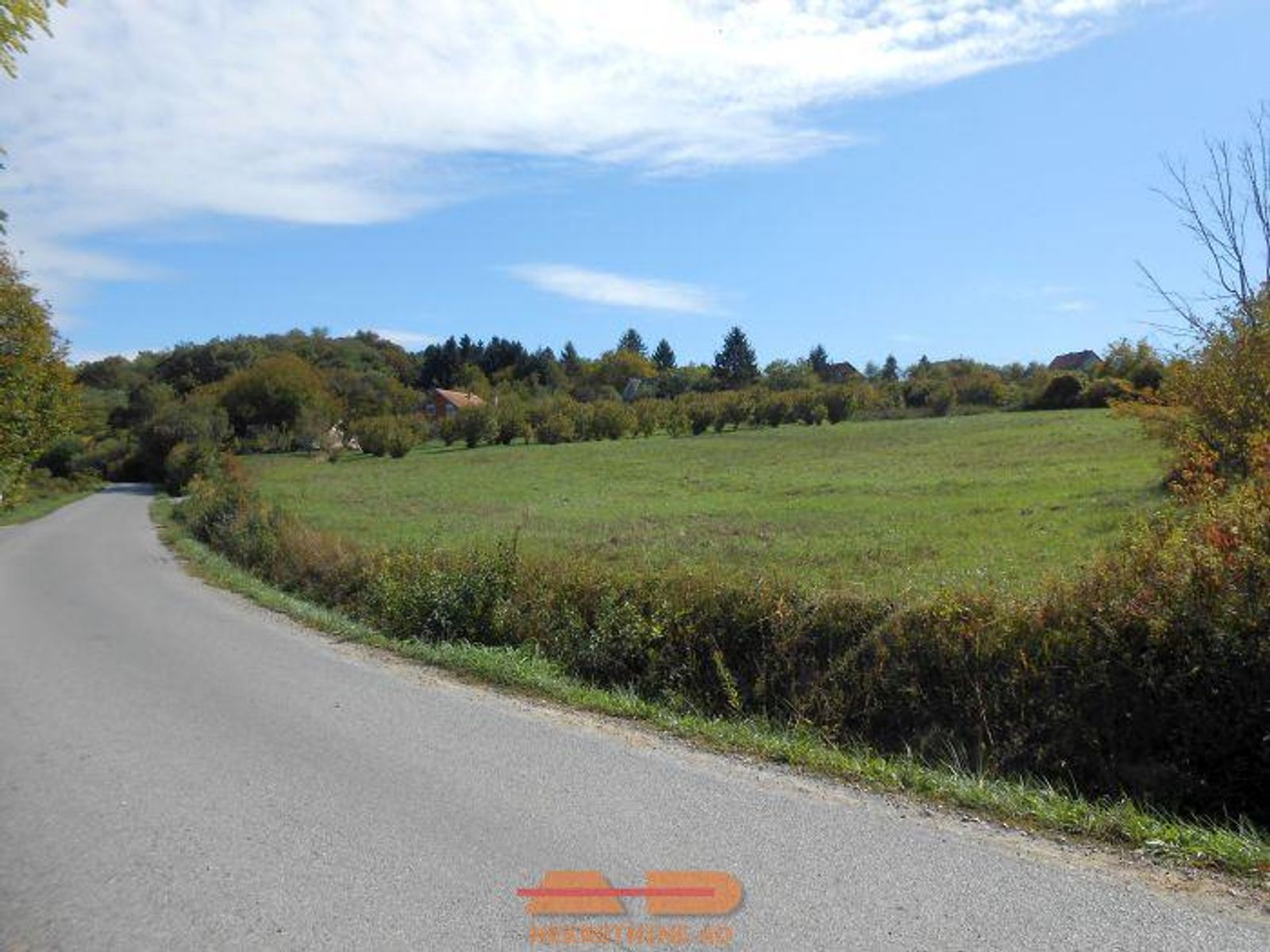 2 građ. zemljišta, 1752 m2 i 1704 m2! — fotografija 1