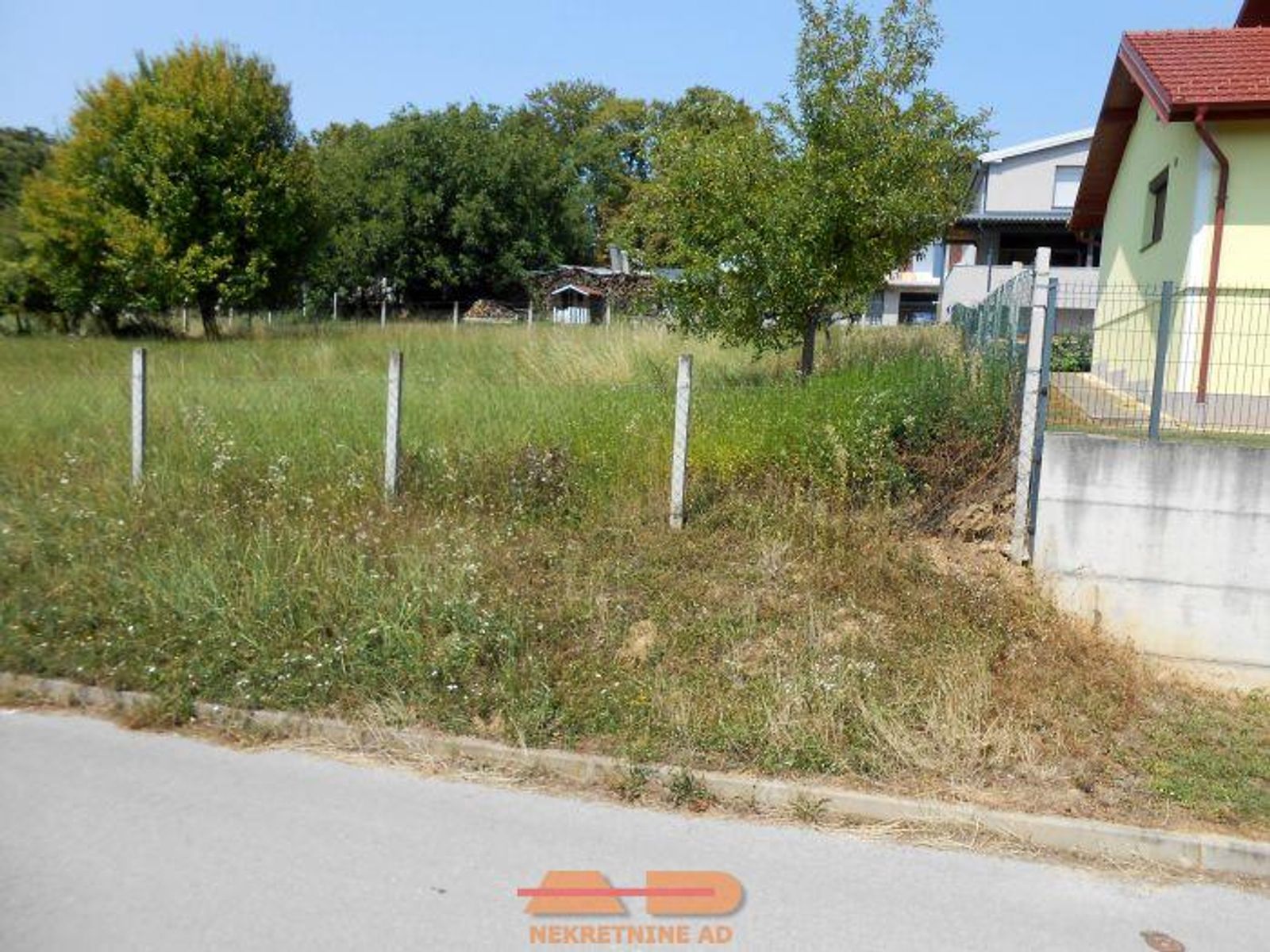 Građ. zemljište sa Građevinskom dozvolom! — fotografija 3