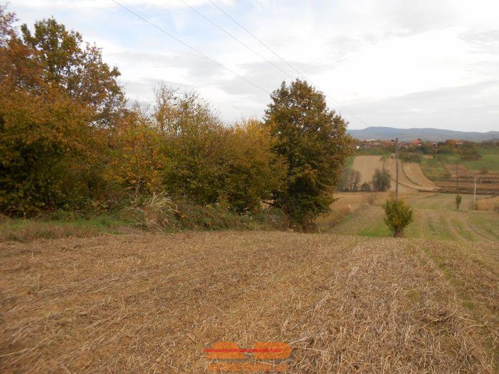 Novija kuća, garaža, parcela 13286 m2! — fotografija 11