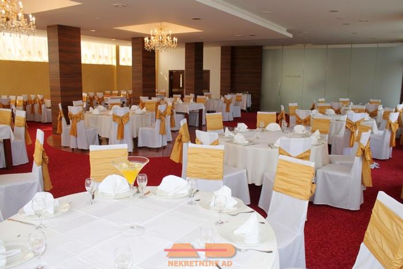 Novouređeni i uhodani hotel u centru Garešnice! — fotografija 3