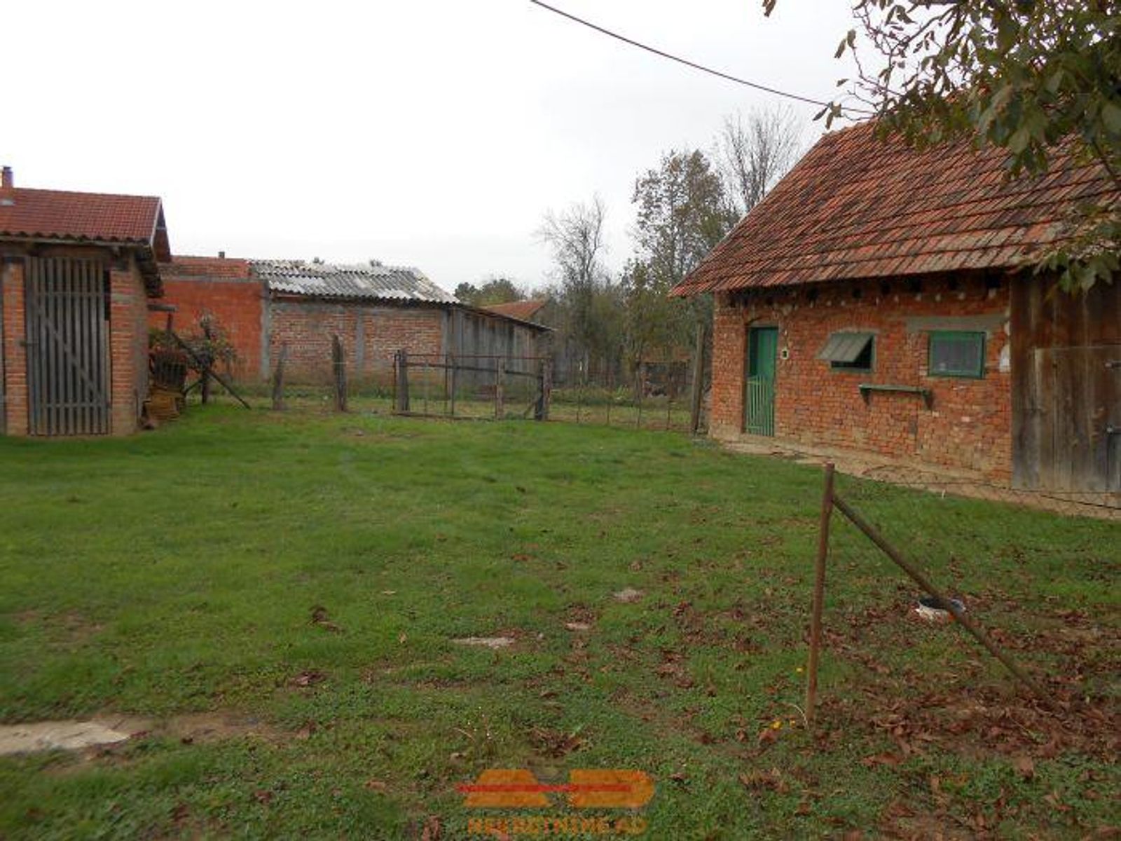 Kuća, objekti, parcela 6900 m2, Grub. Polje! — fotografija 11