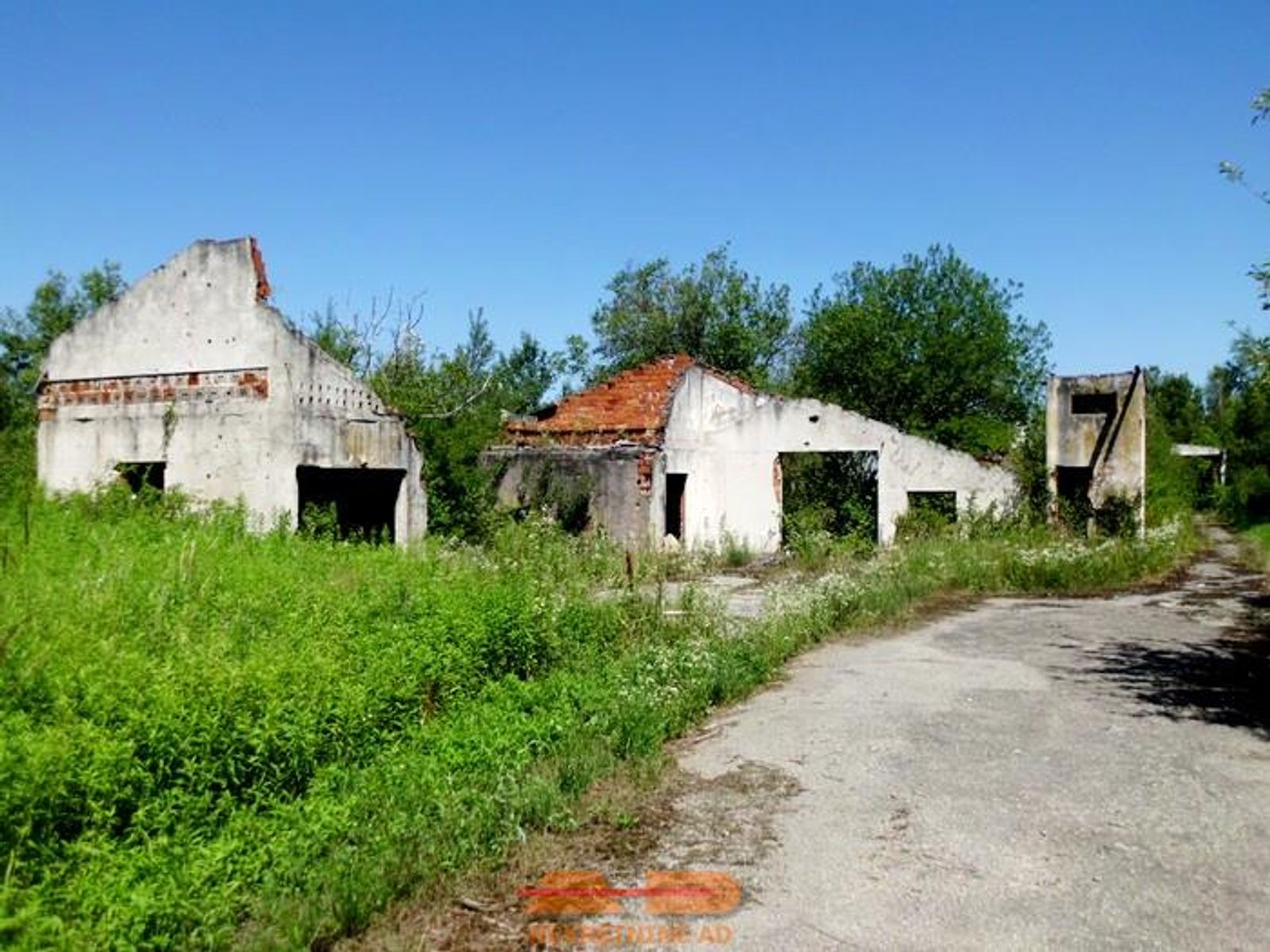 Kuća sa objektima i potkućnicom, Kukunjevac! — fotografija 3
