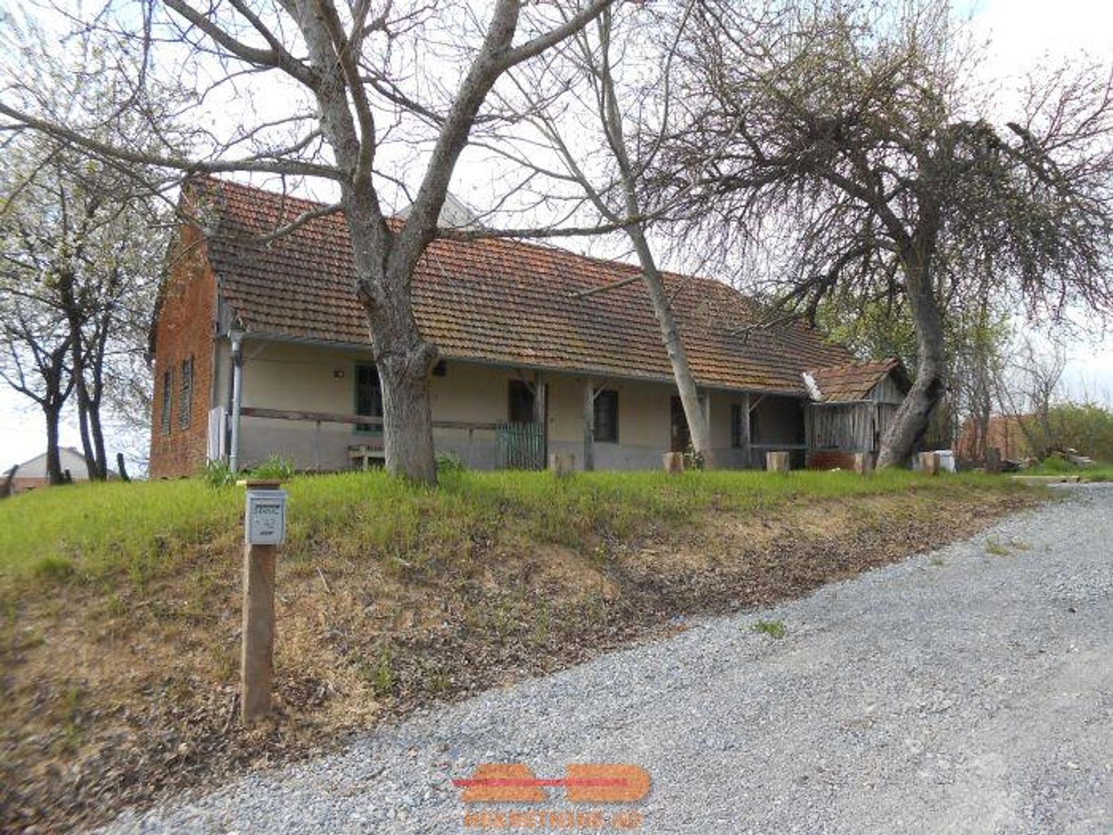 Kuća na parceli 4808 m2, Gornji Daruvar! — fotografija 2