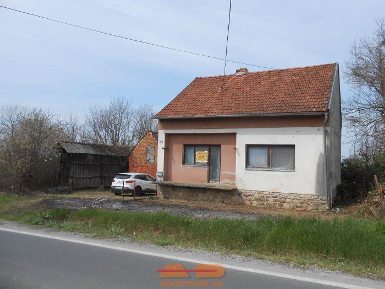 Kuća, pomoćni objekt, dvorište, Batinjani! — fotografija 2