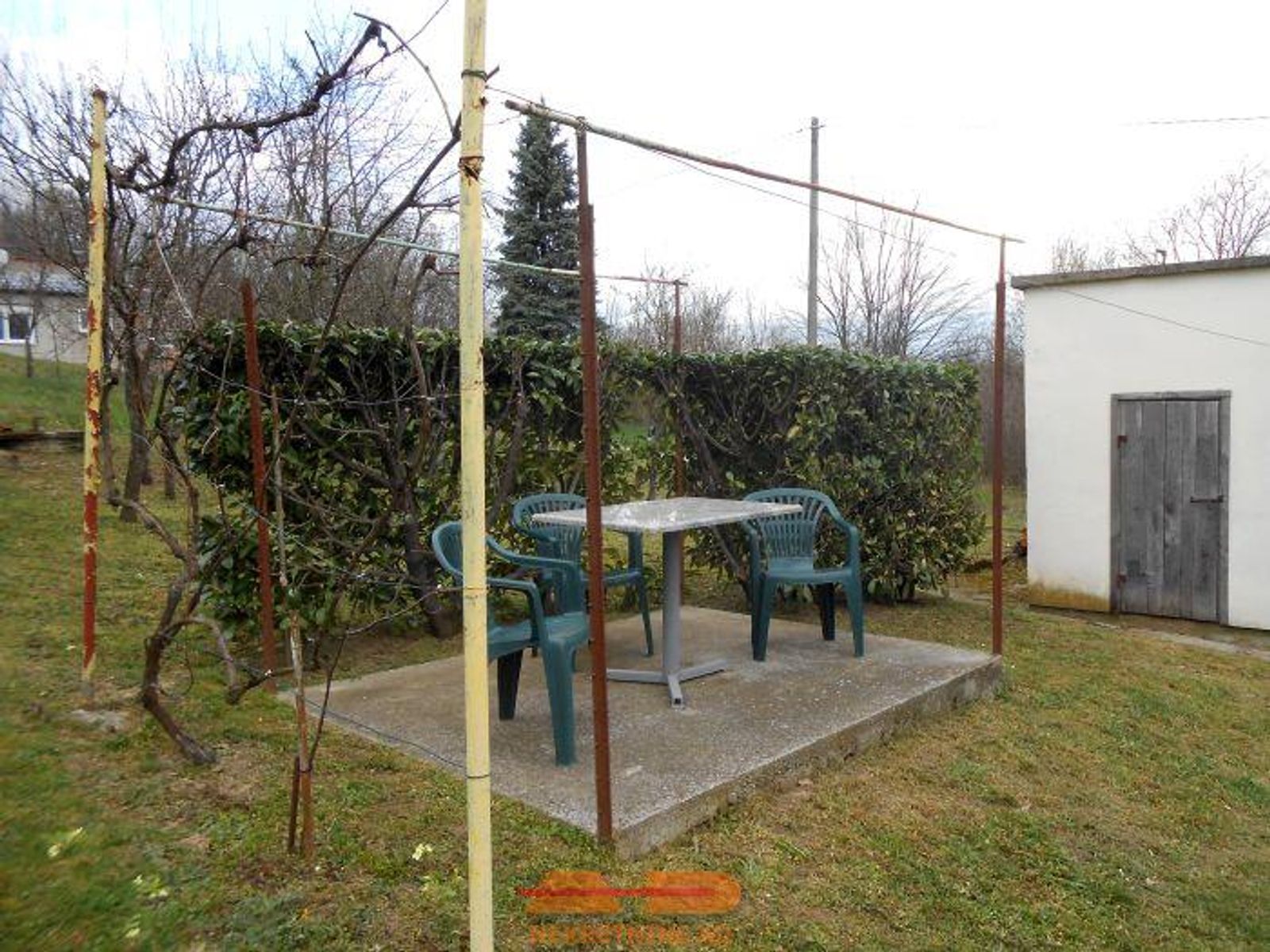Namještena, stan, garaža, dvorište, Filipovac! — fotografija 9