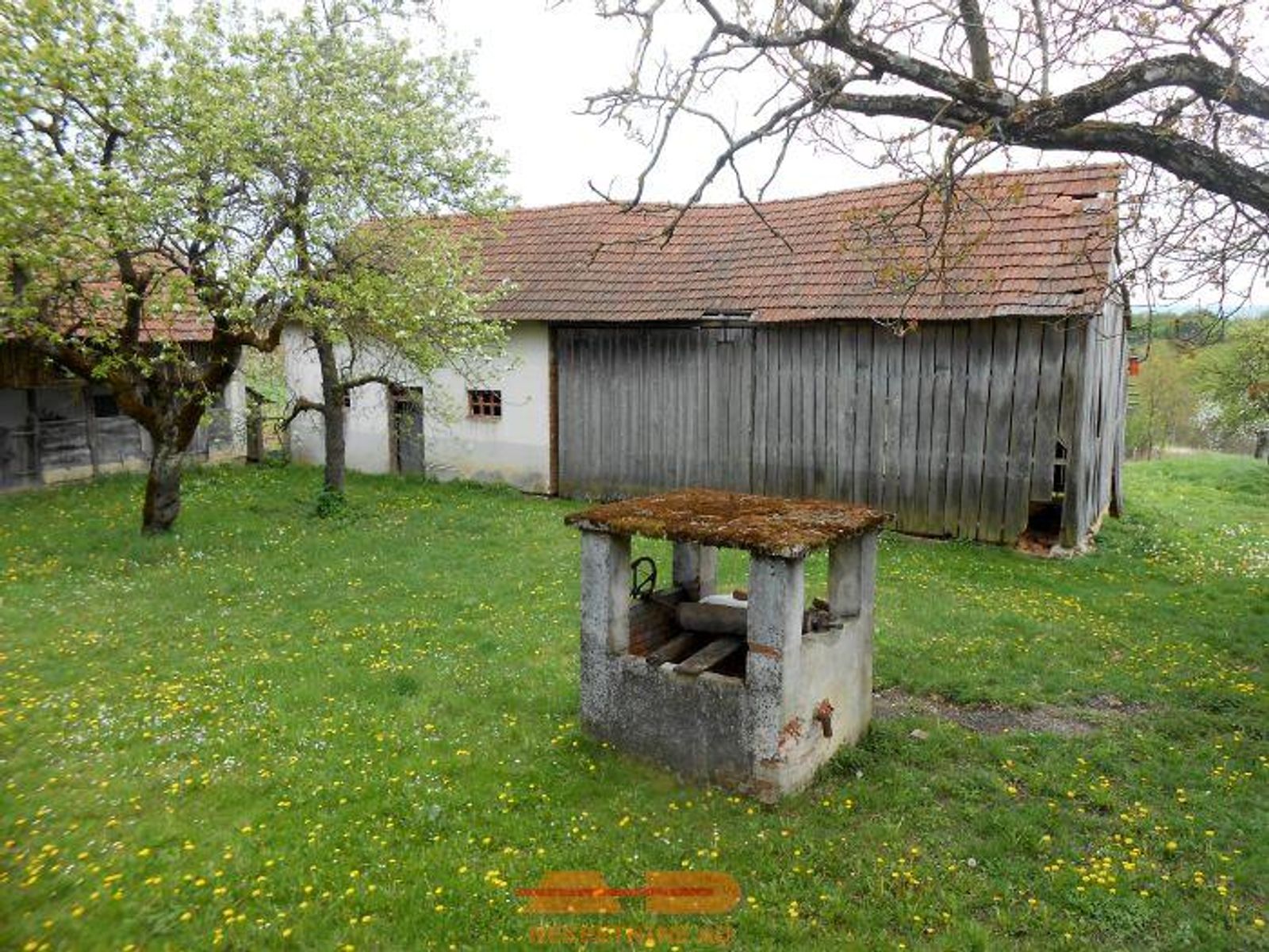 Kuća za renovaciju, objekti, Kip! — fotografija 7