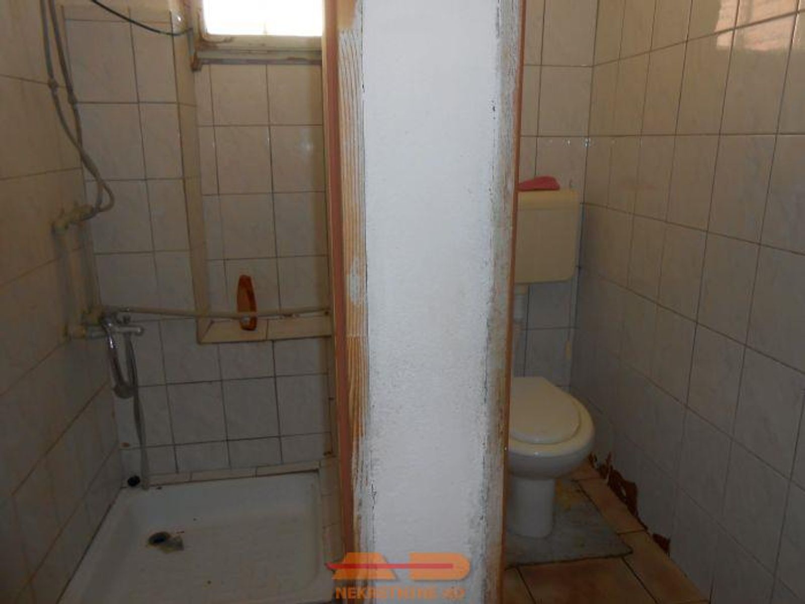 Kuća u samom centru Grubišnog Polja! — fotografija 11