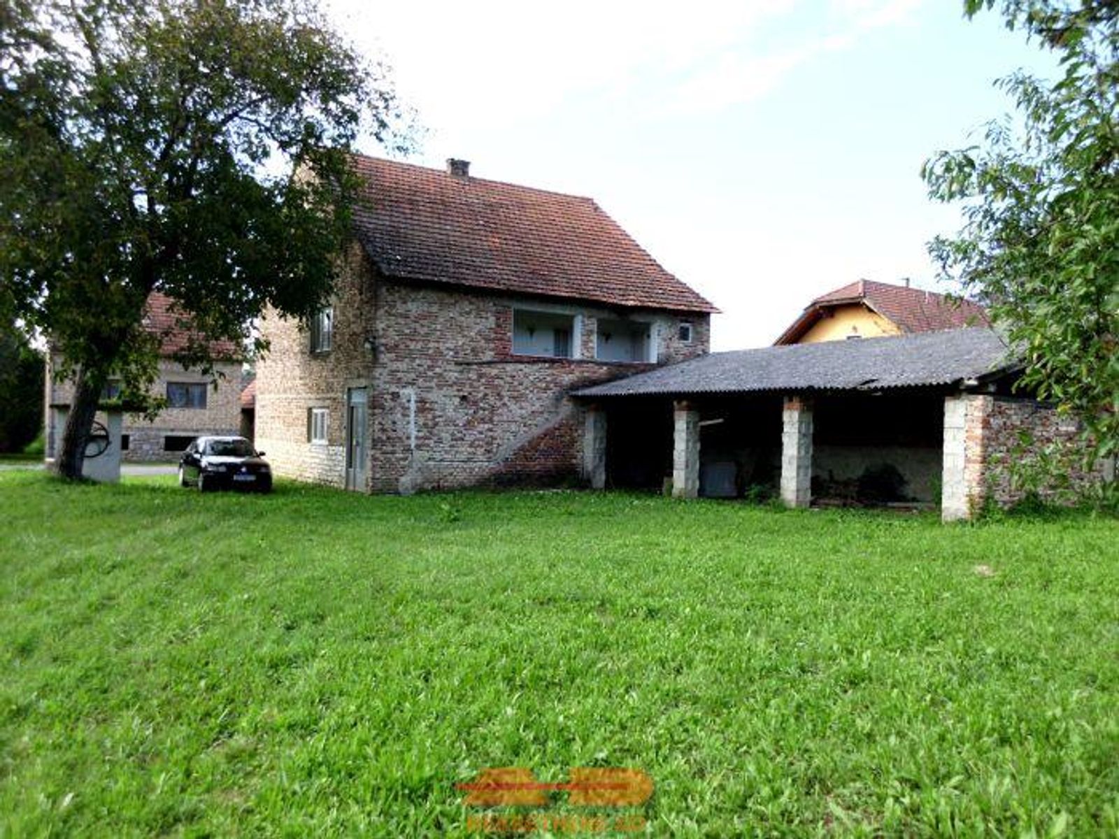 Kuća + dvor + gradilište, Sirač! — fotografija 3