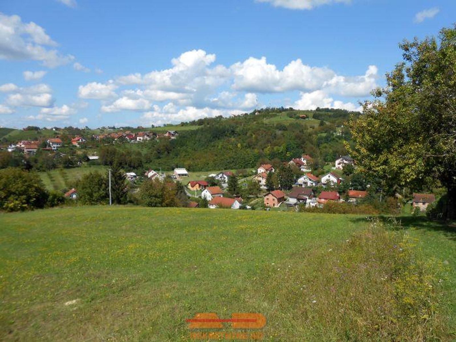 Zemljište u prirodi, prelijep pogled, Daruvar! — fotografija 8