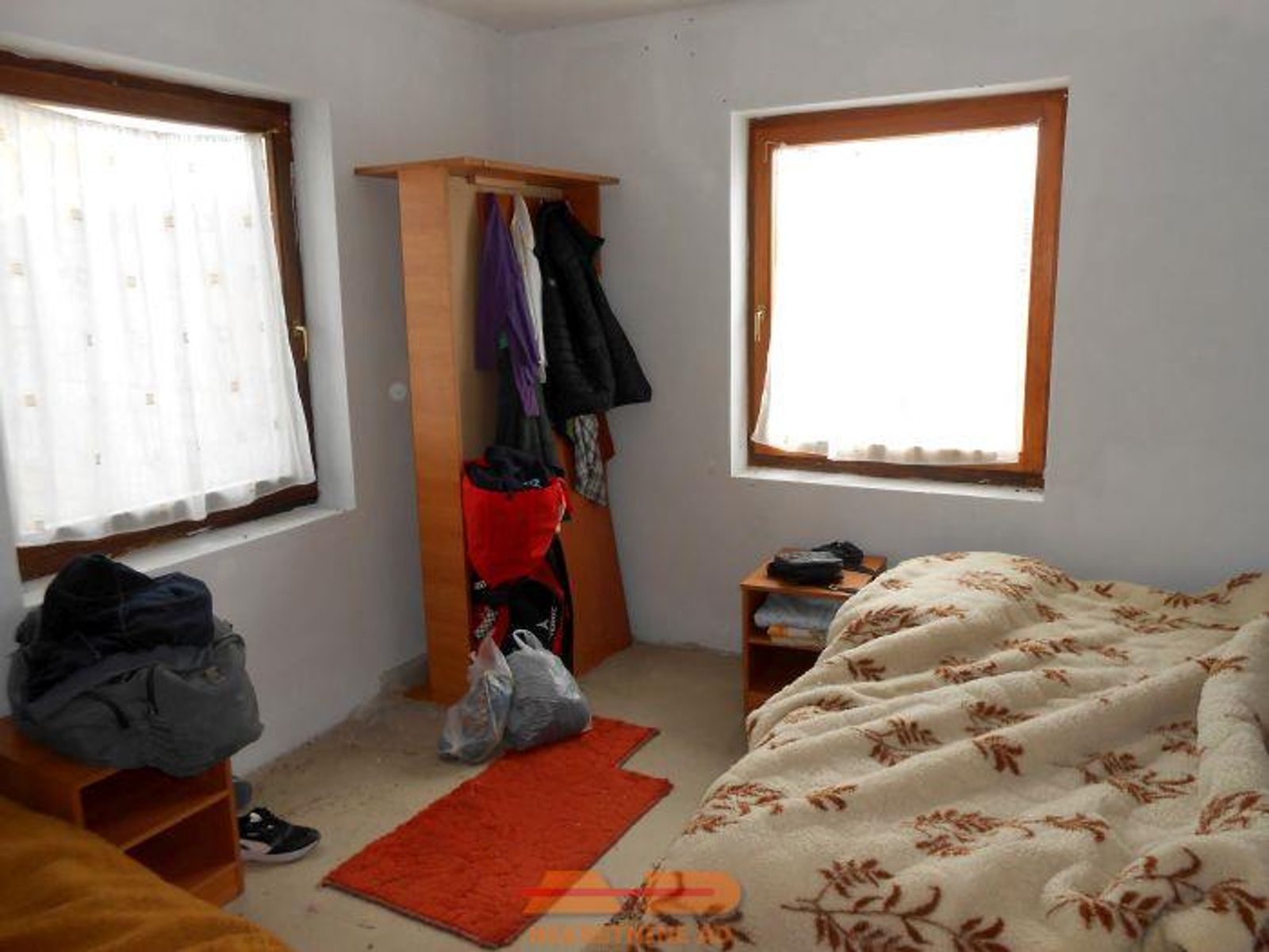 Novija kuća, garaža, parcela 13286 m2! — fotografija 14