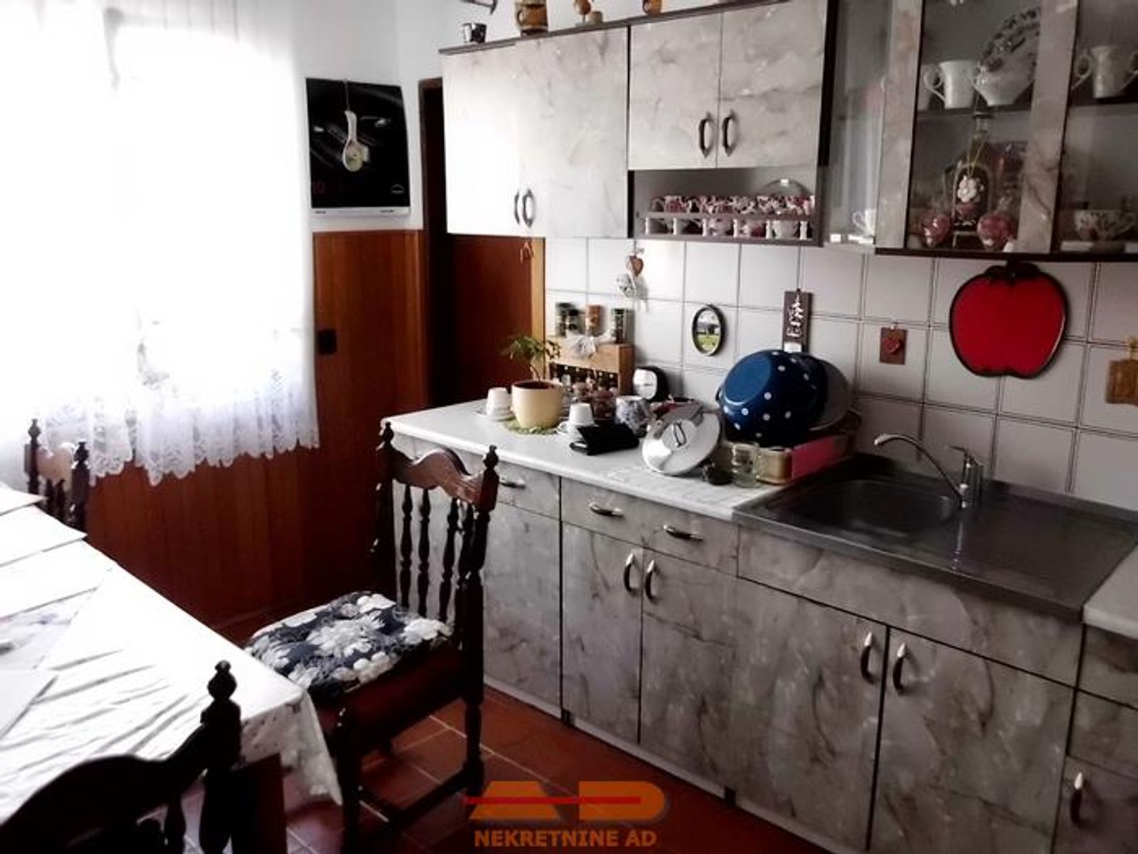 Namještena kuća + mala farma + okućnica! — fotografija 17