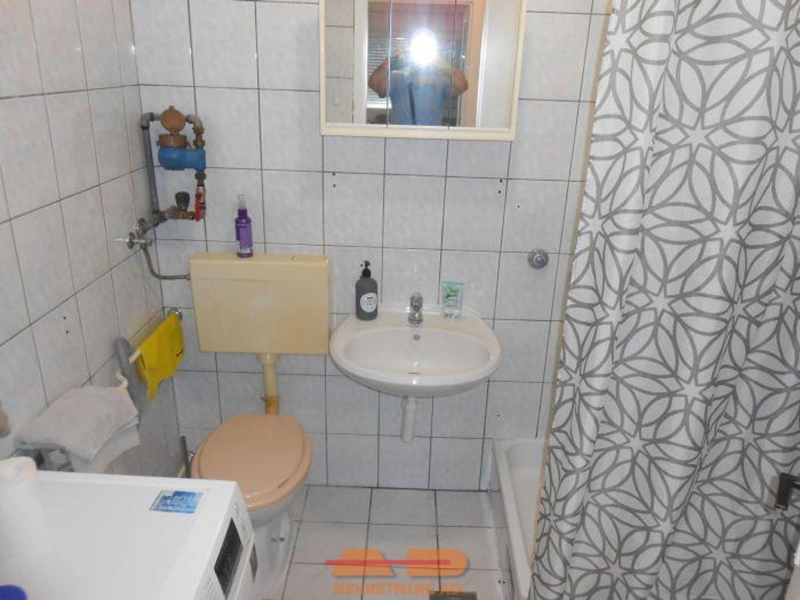 Centar, 60 m2, 1. kat, obnovljena zgrada! — fotografija 8