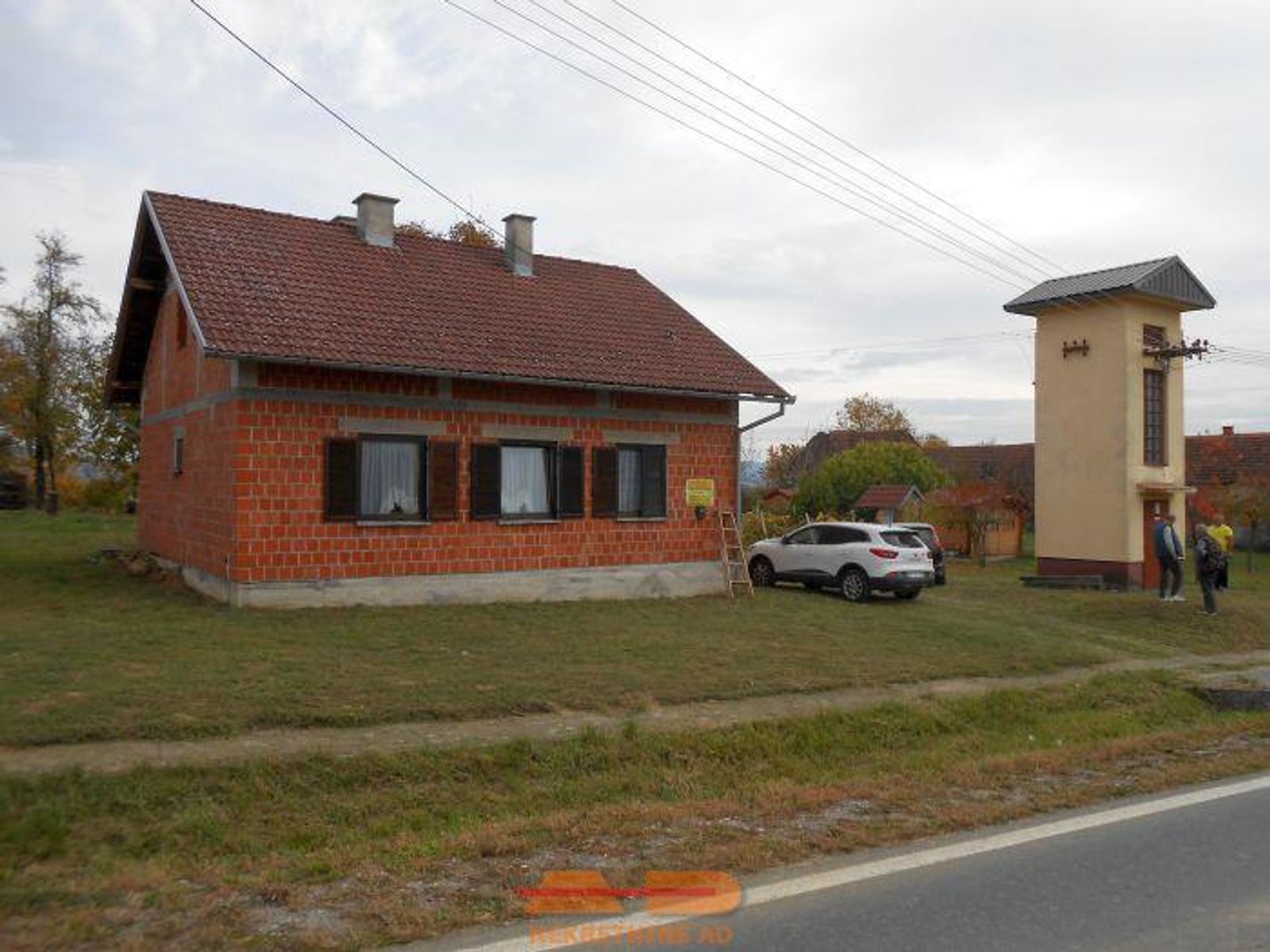 Novija kuća, garaža, parcela 13286 m2! — fotografija 3