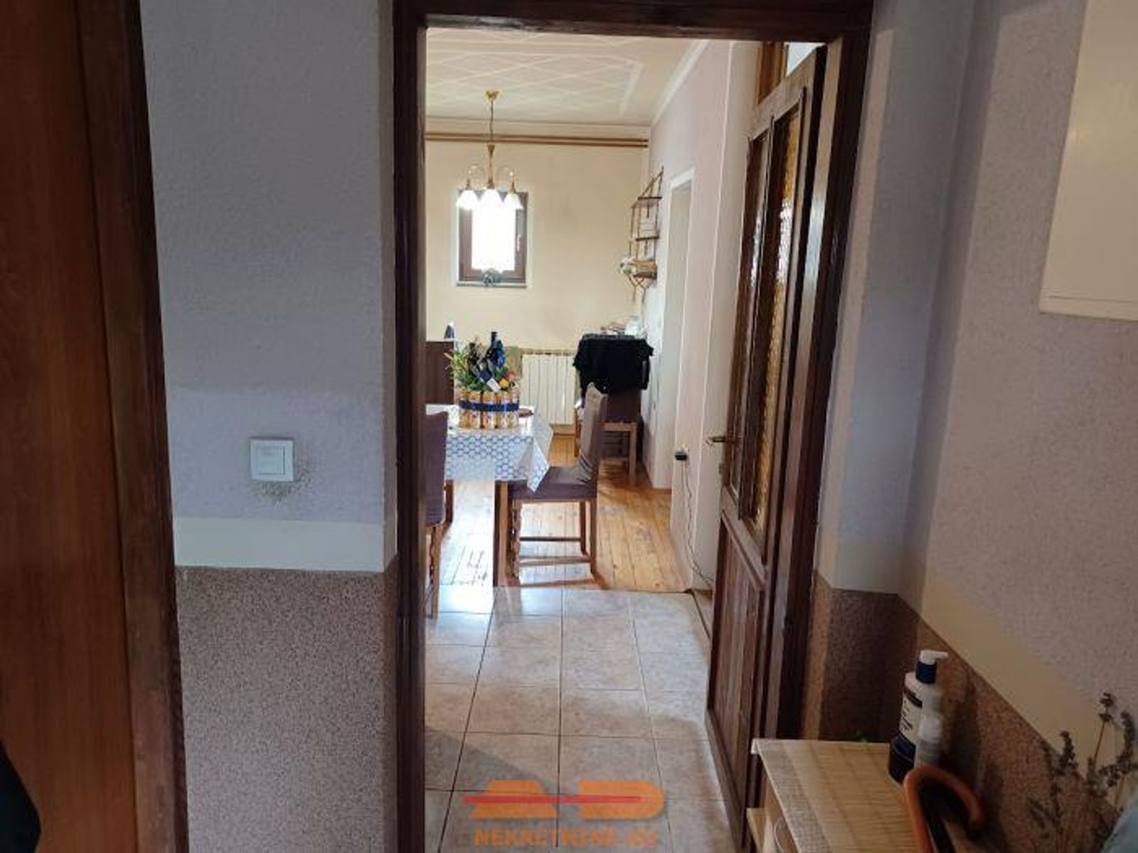 Novija kuća, prostrana, useljiva, Veliki Grđevac! — fotografija 9