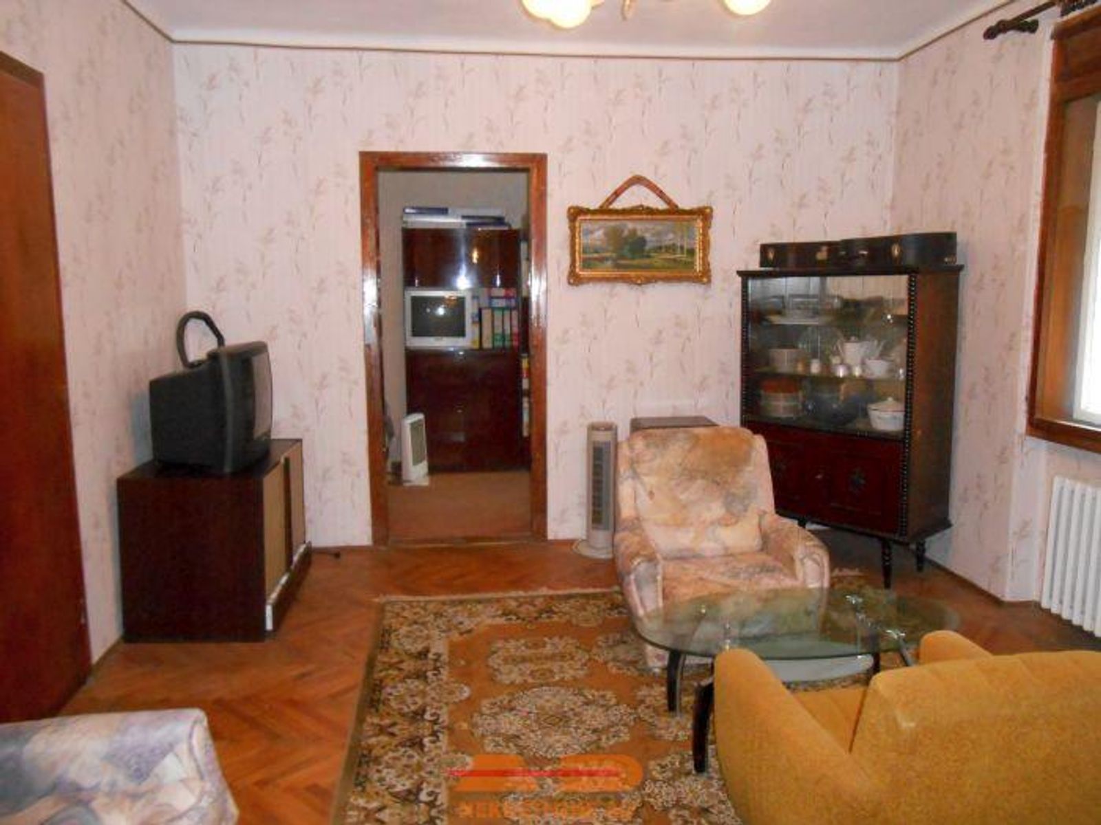 Kuća sa 2 stana u centru Daruvara! — fotografija 25