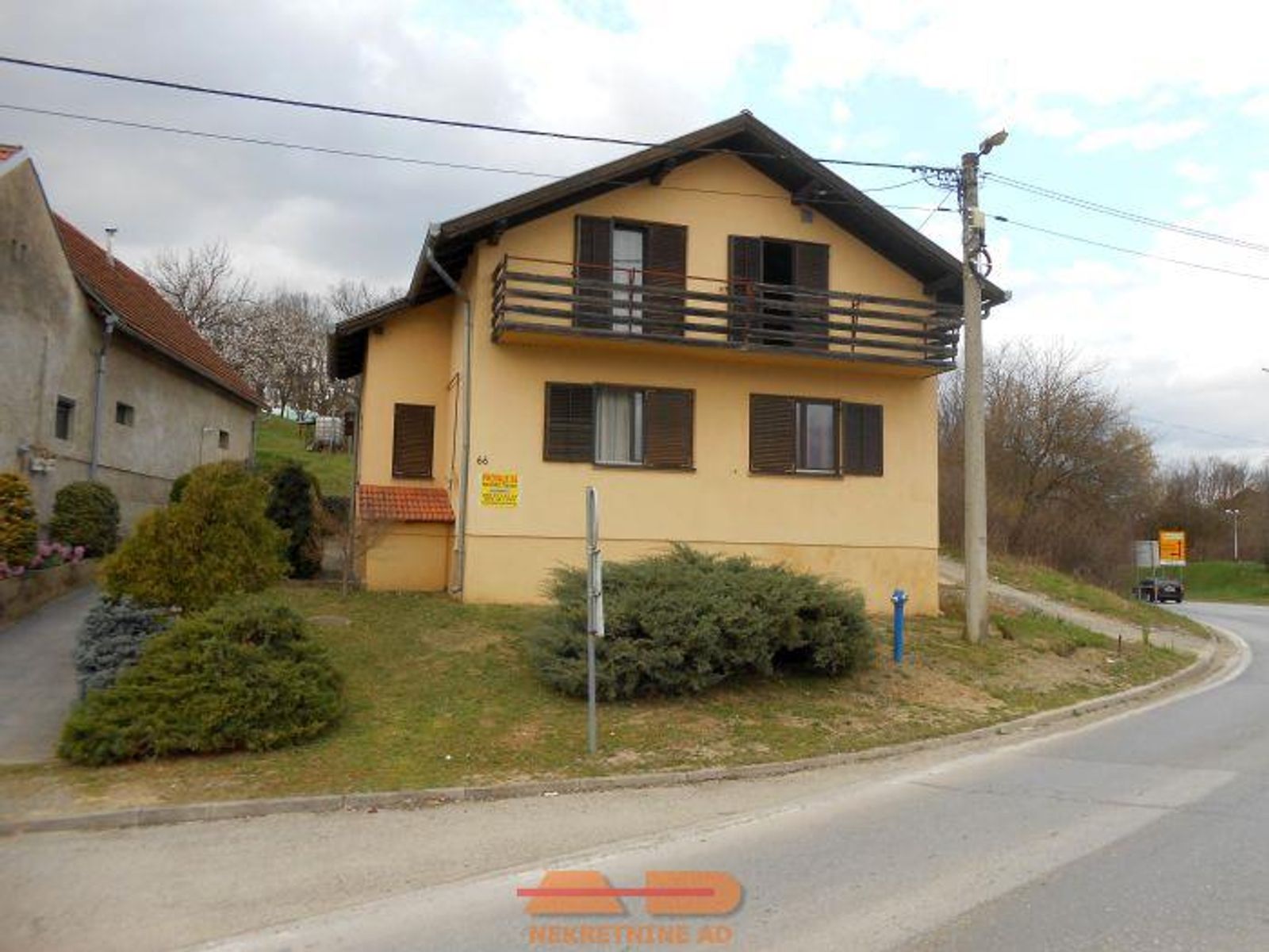 Namještena, stan, garaža, dvorište, Filipovac! — fotografija 3