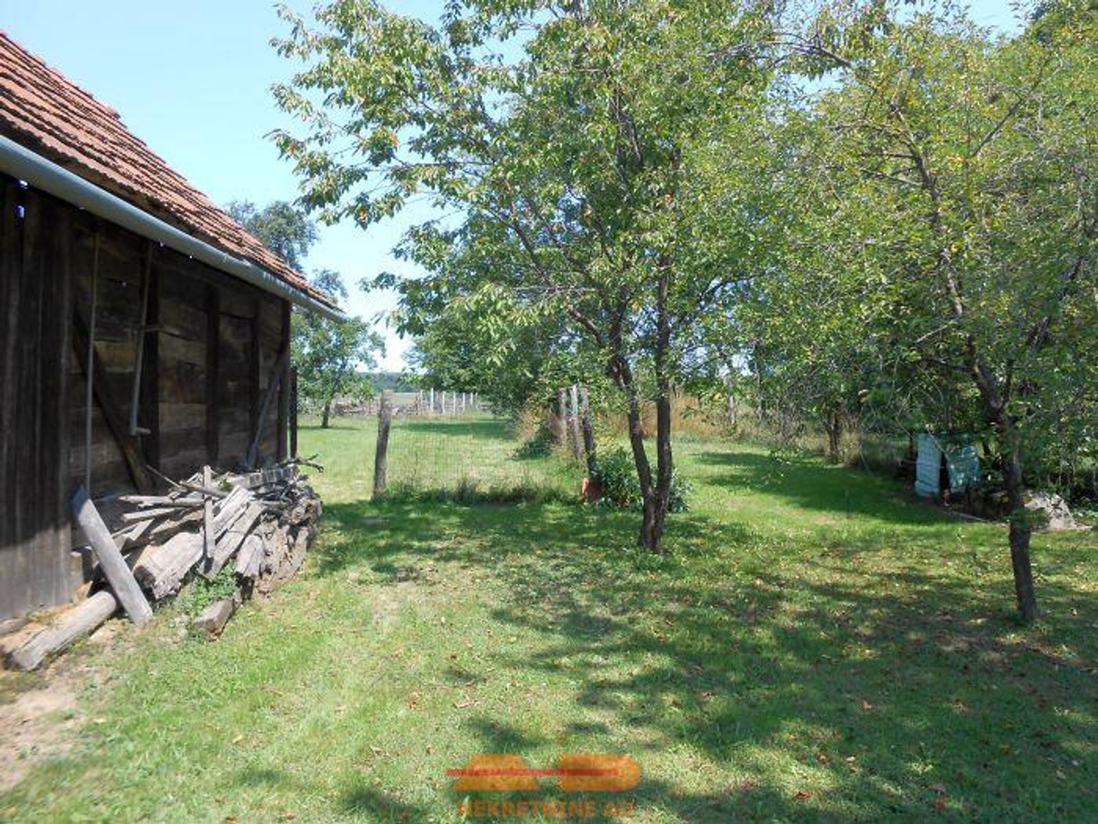 Useljiva kuća, garaža, parcela 4968 m2! — fotografija 9