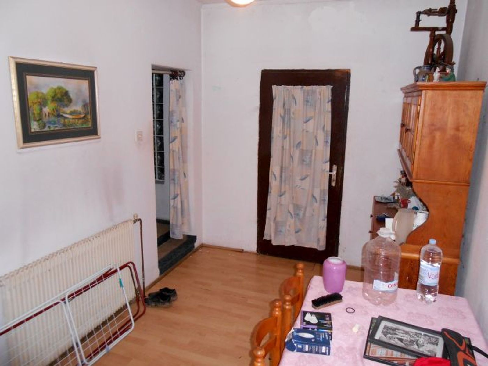Kuća + dograđeni dio sa 2 stana, okućnica! — fotografija 4