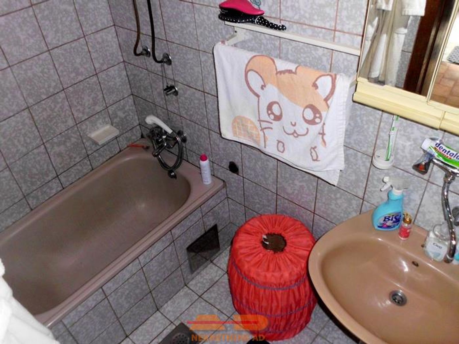 Novija, useljiva, garaža, predivan pogled! — fotografija 10