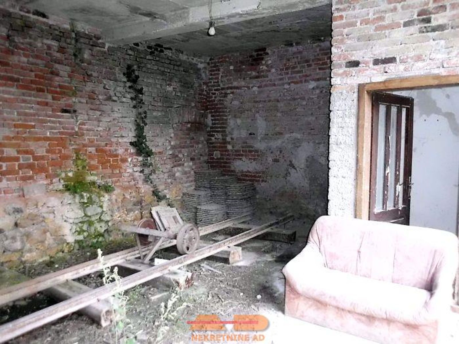 Kuća za adaptaciju u Siraču! — fotografija 14