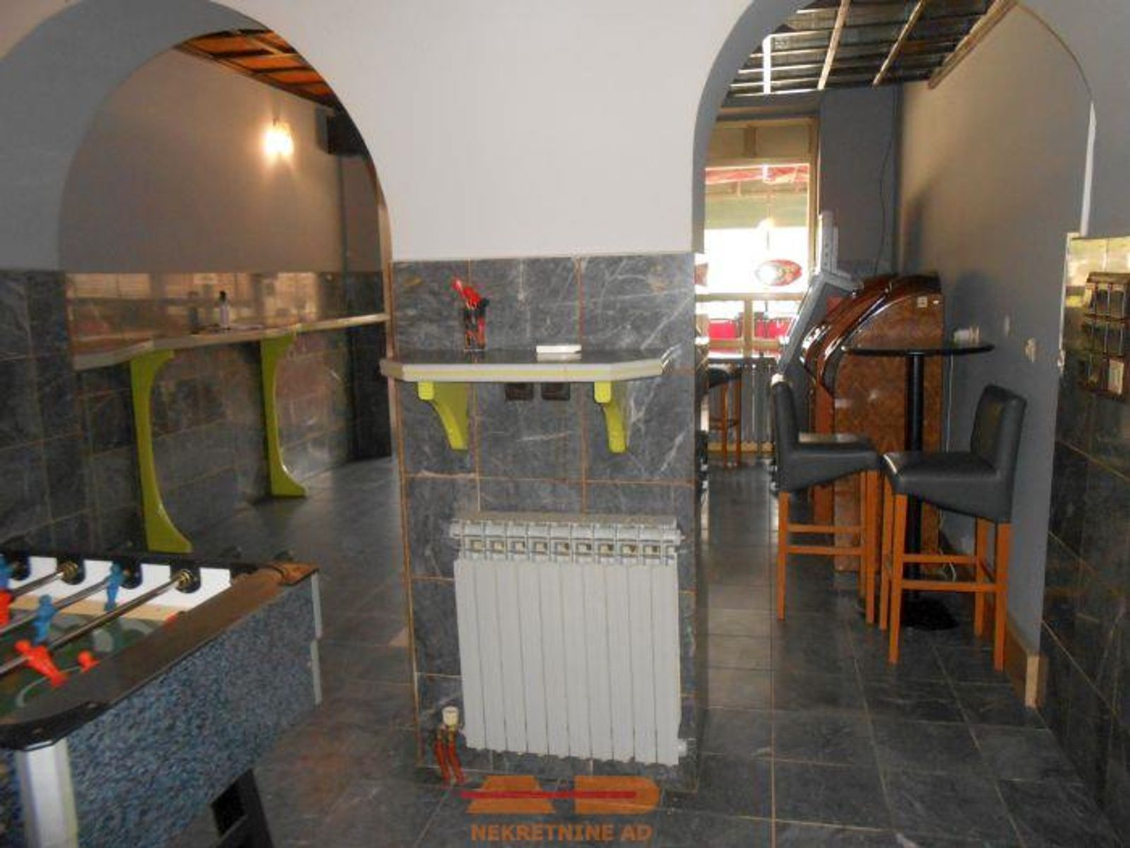 Uhodan, renoviran i opremljen bistro u Siraču! — fotografija 19