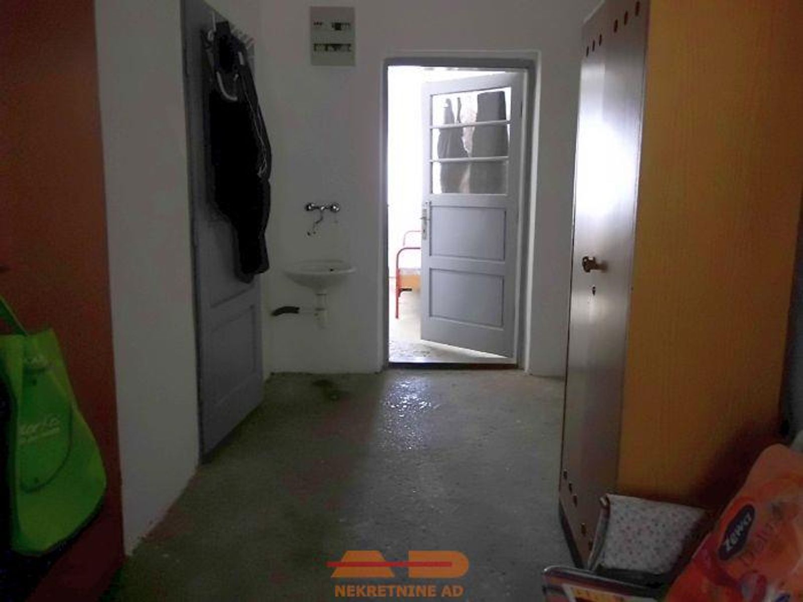 Kuća sa okućnicom u Pakranima! — fotografija 16