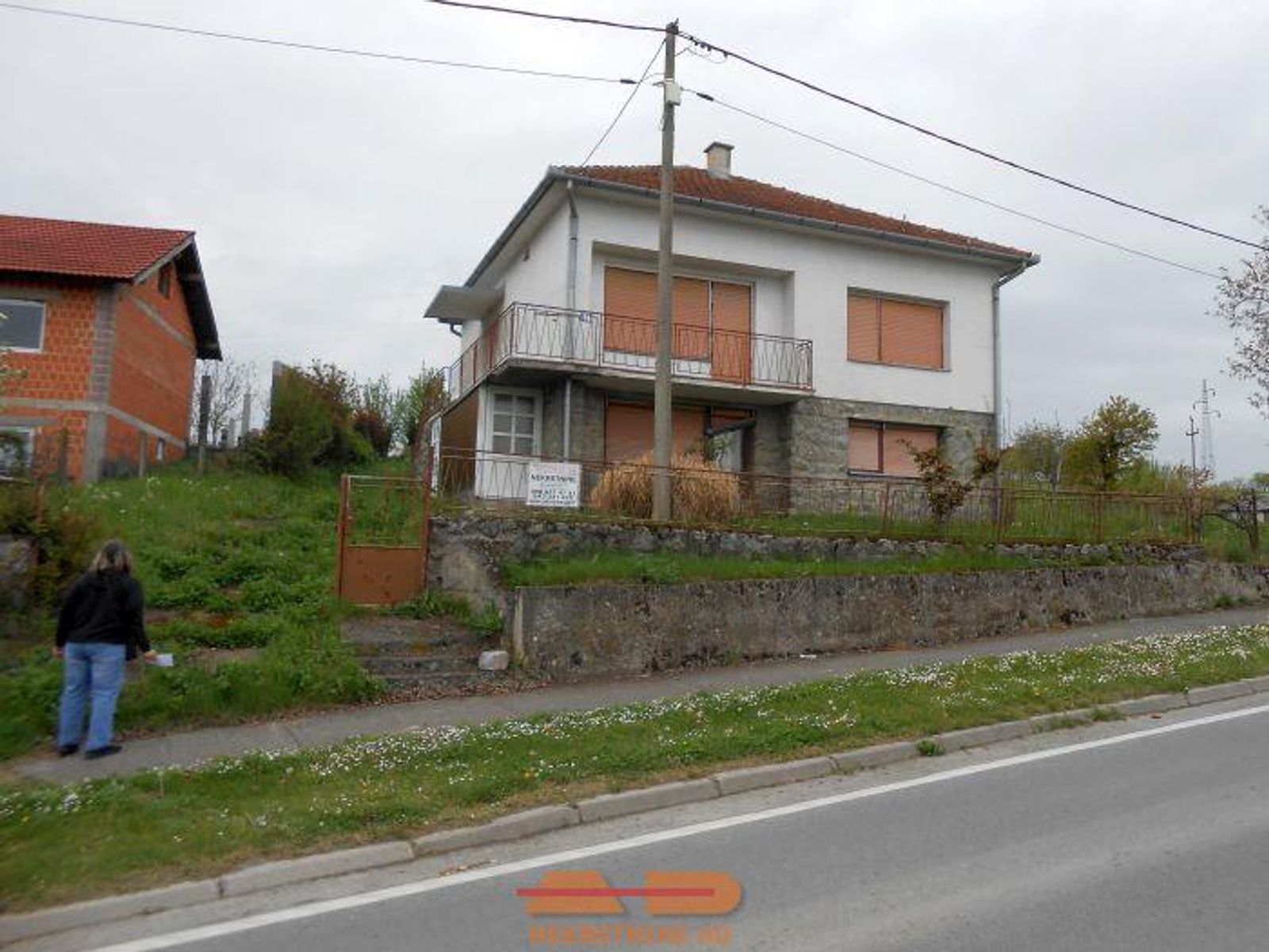 Kuća sa 2 odvojena stana, Pakrac! — fotografija 6