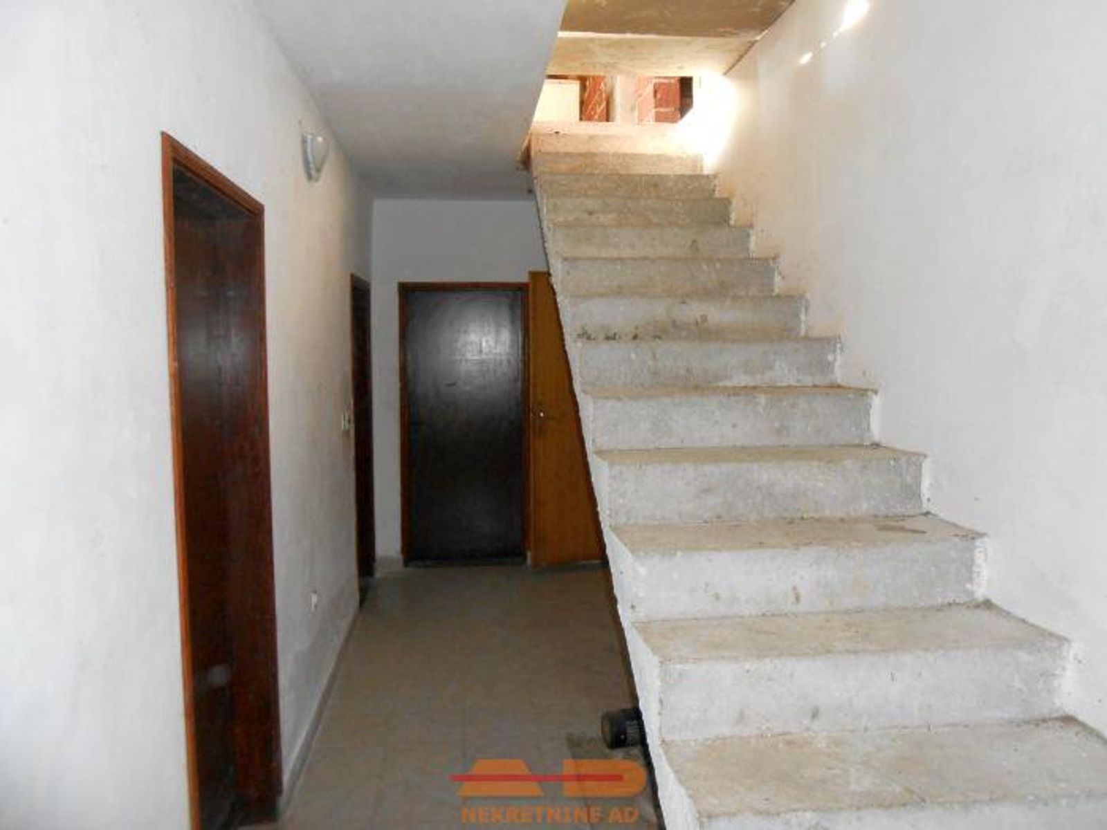 Kuća, objekti, zemljište 4.4 Ha, Blagorodovac! — fotografija 18