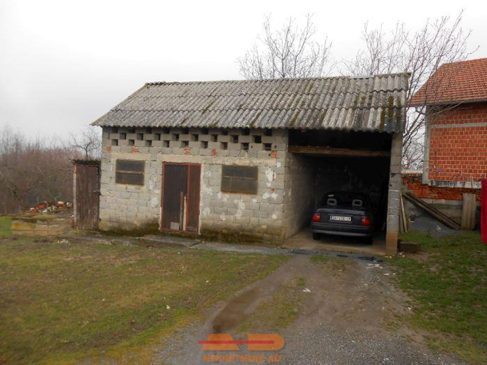 Novija kuća sa objektima i okućnicom, Batinjani! — fotografija 8