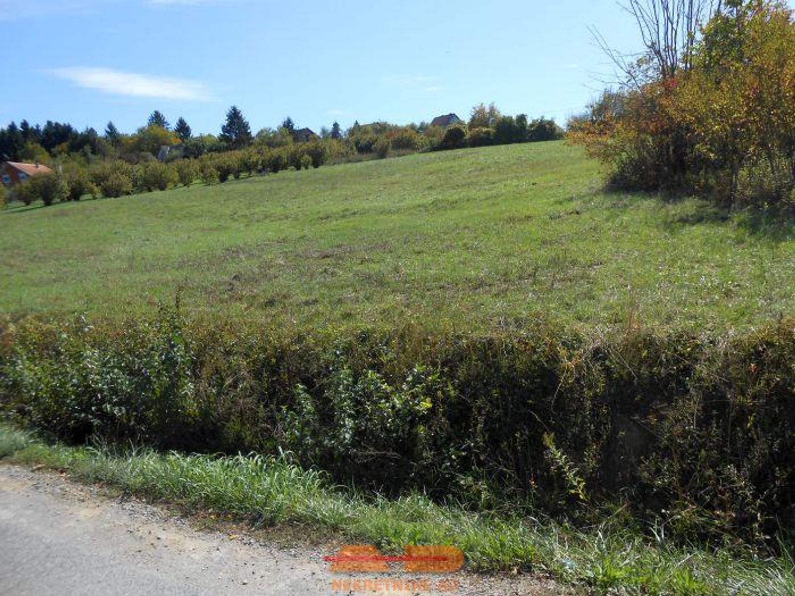 2 građ. zemljišta, 1752 m2 i 1704 m2! — fotografija 2