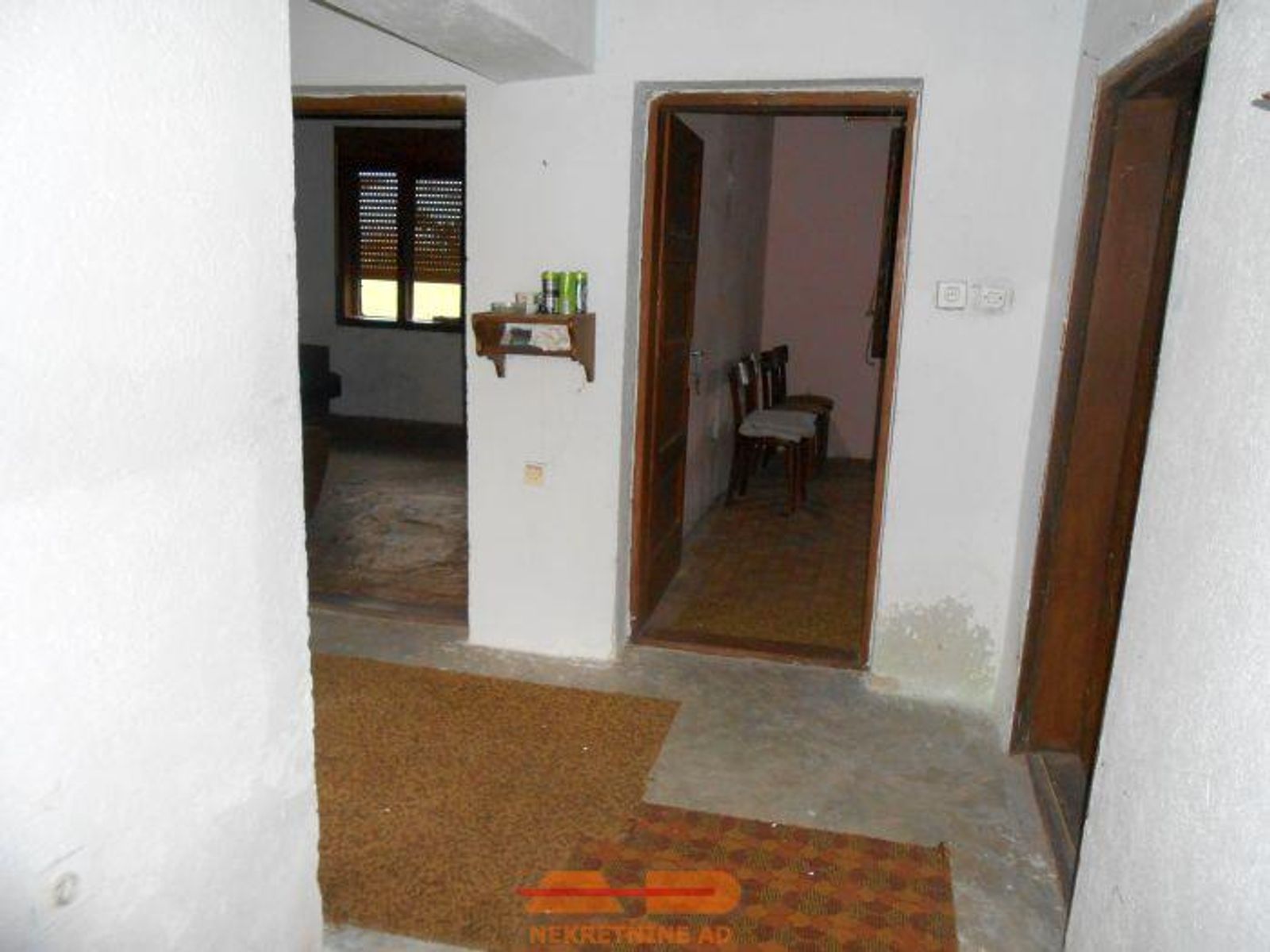 Kuća za renovaciju, parcela 8212 m2, Miljanovac! — fotografija 18
