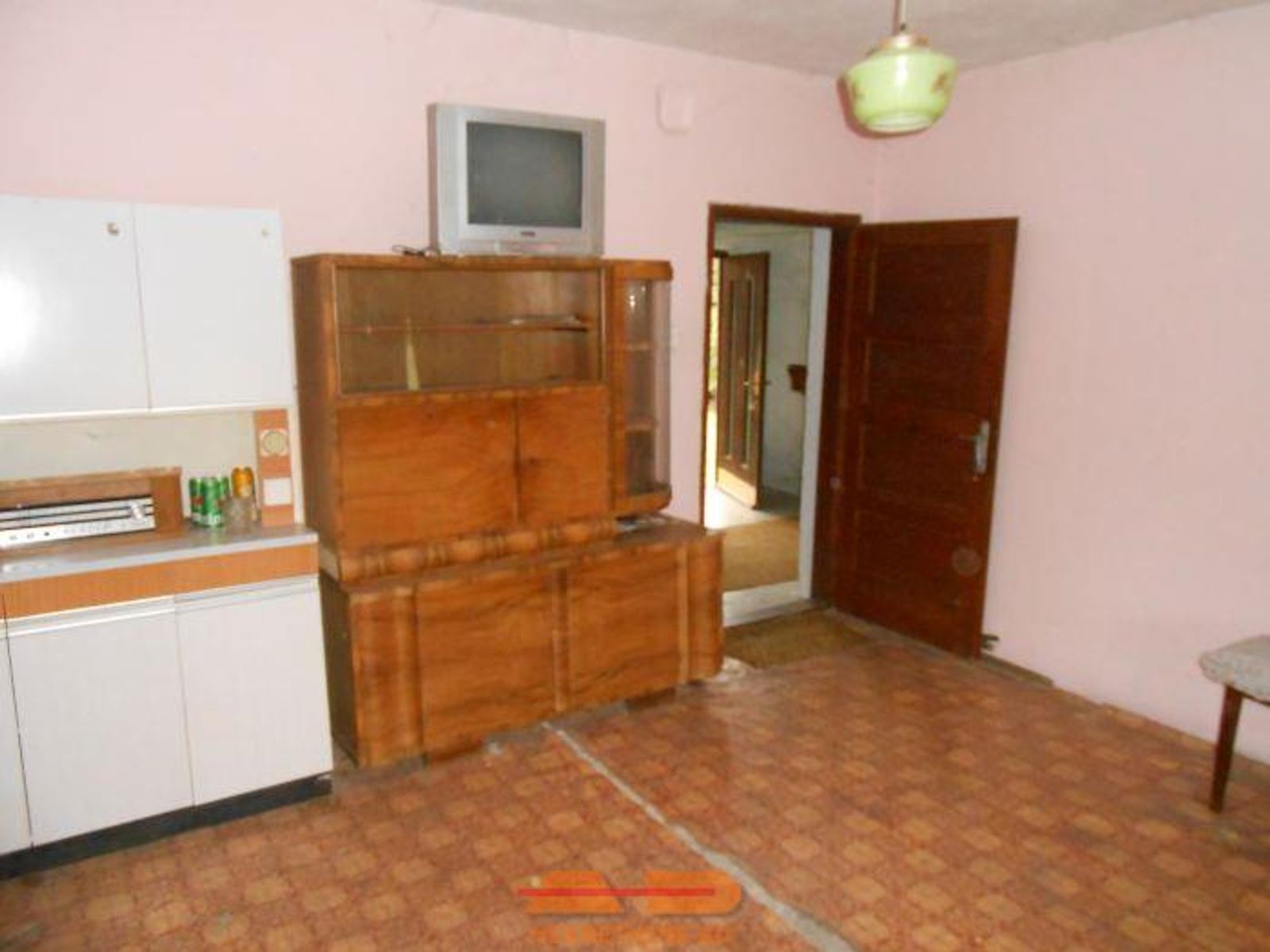Kuća za renovaciju, parcela 8212 m2, Miljanovac! — fotografija 13