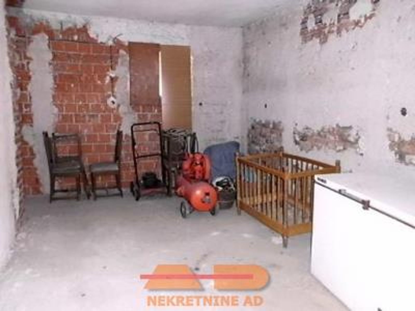 Kuća roh-bau + hala, Veliki Zdenci — fotografija 9