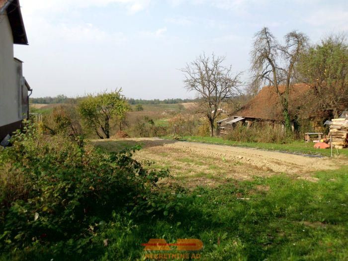 Građevinsko zemljište 1.293 m2, D. Daruvar!