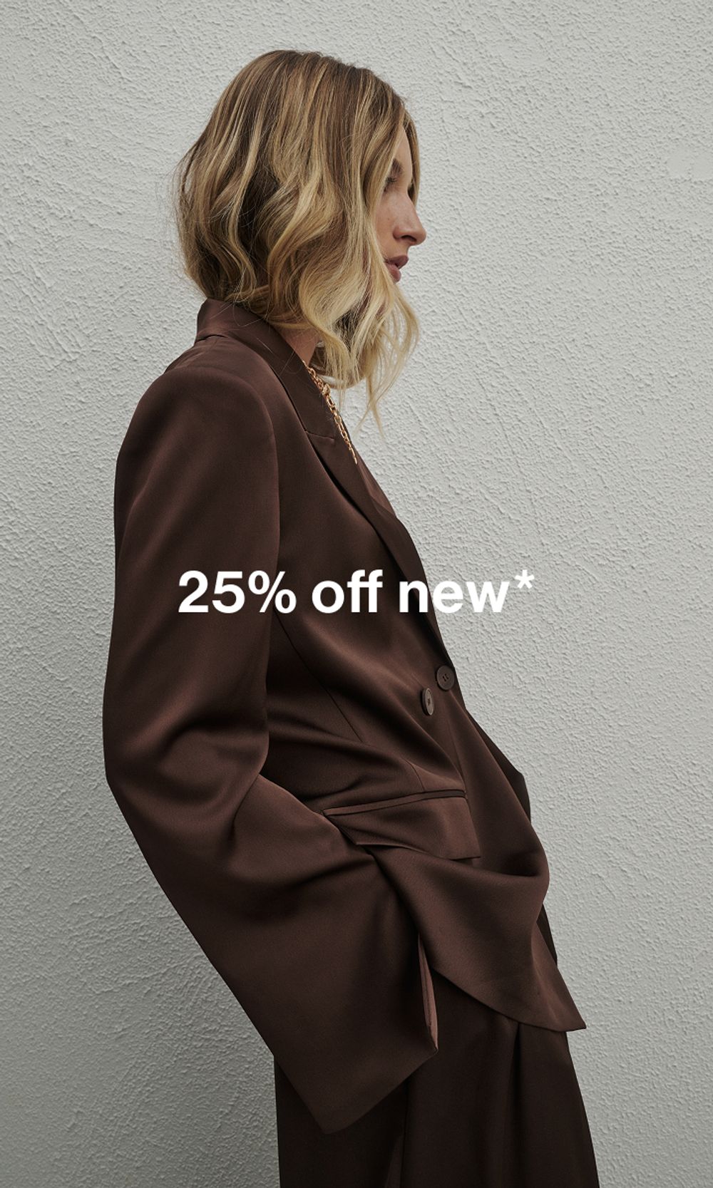 Image of suit with new arrivals message