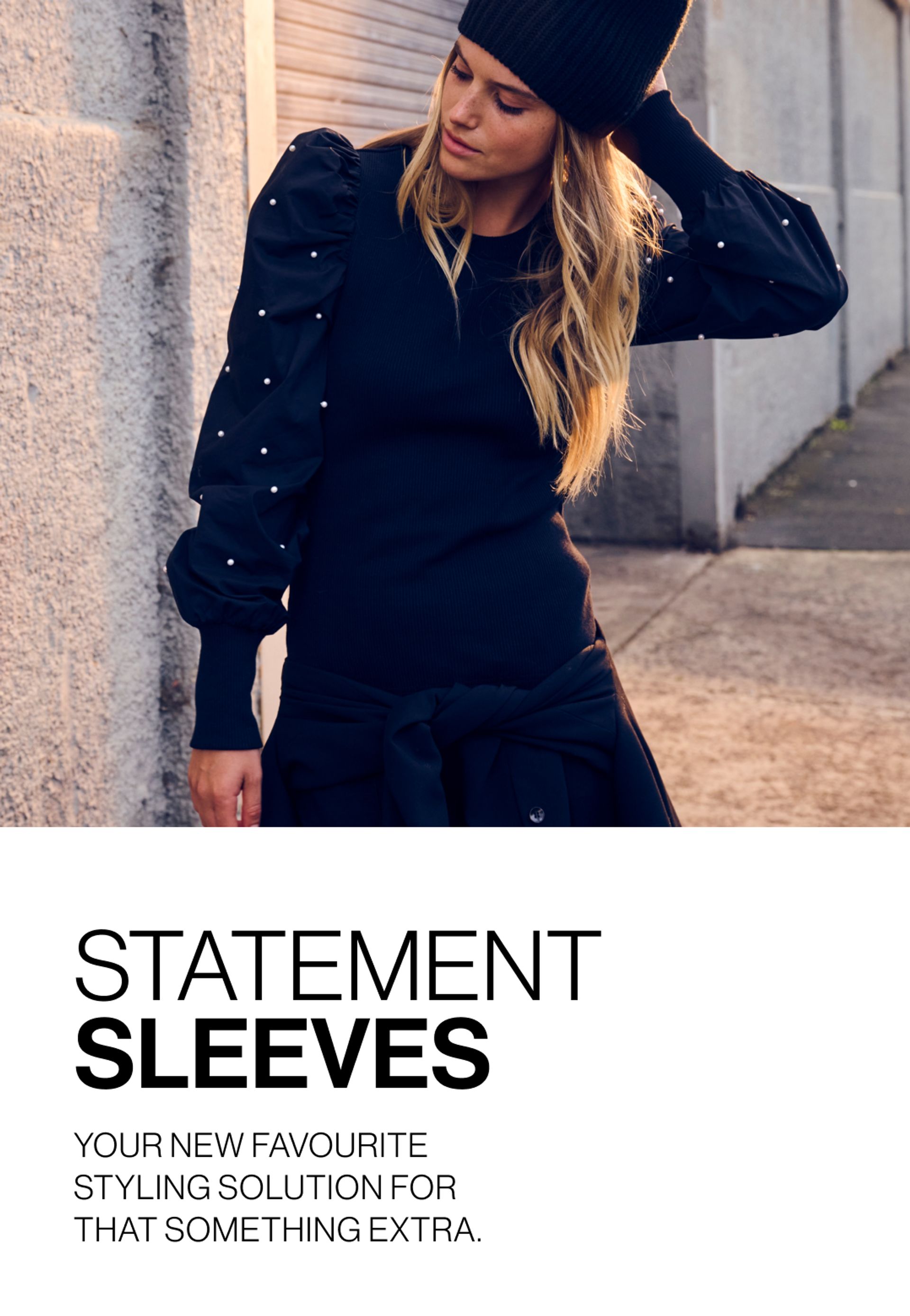 STATEMENT SLEEVES